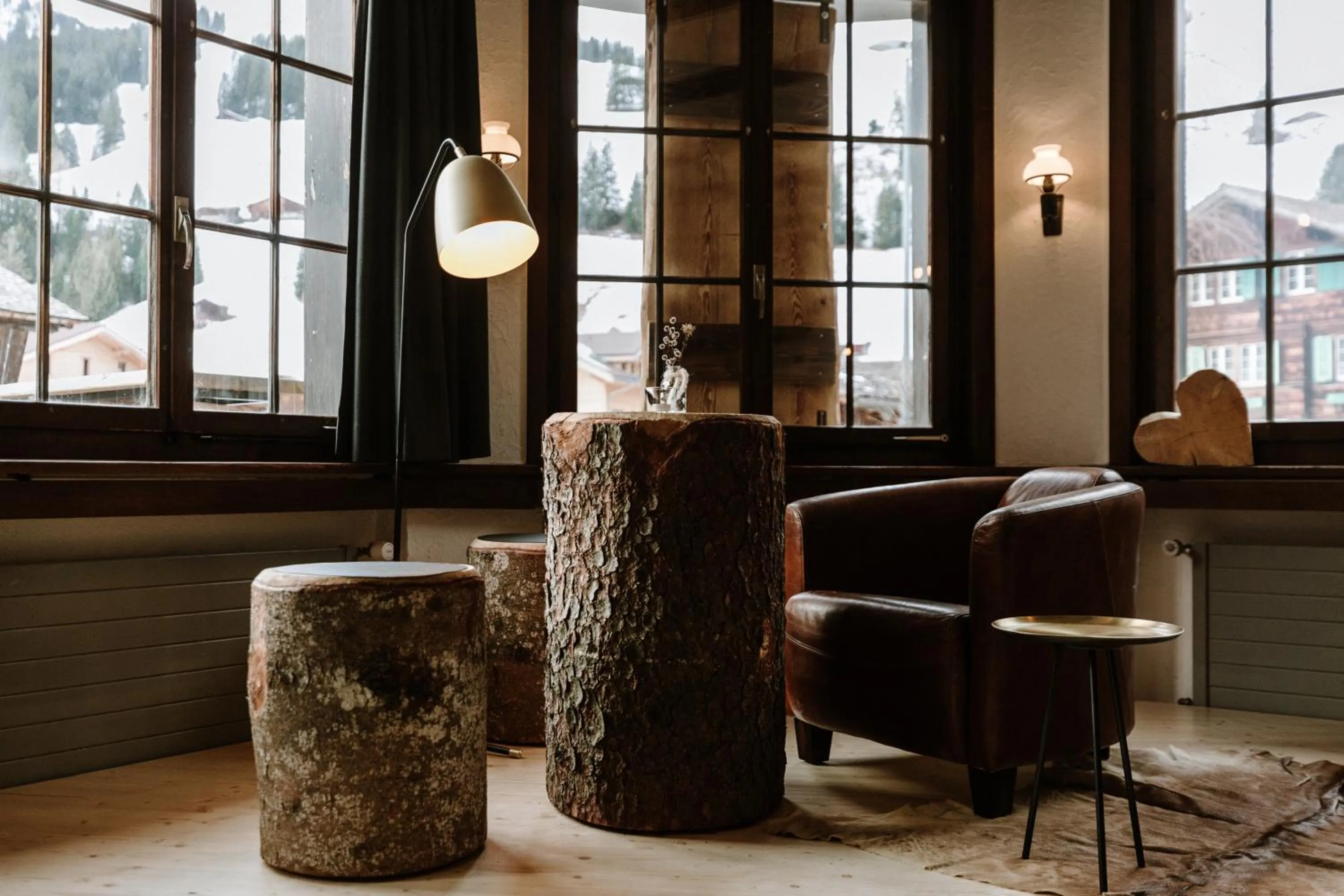 Lounge or bar in Wildstrubel Lodge