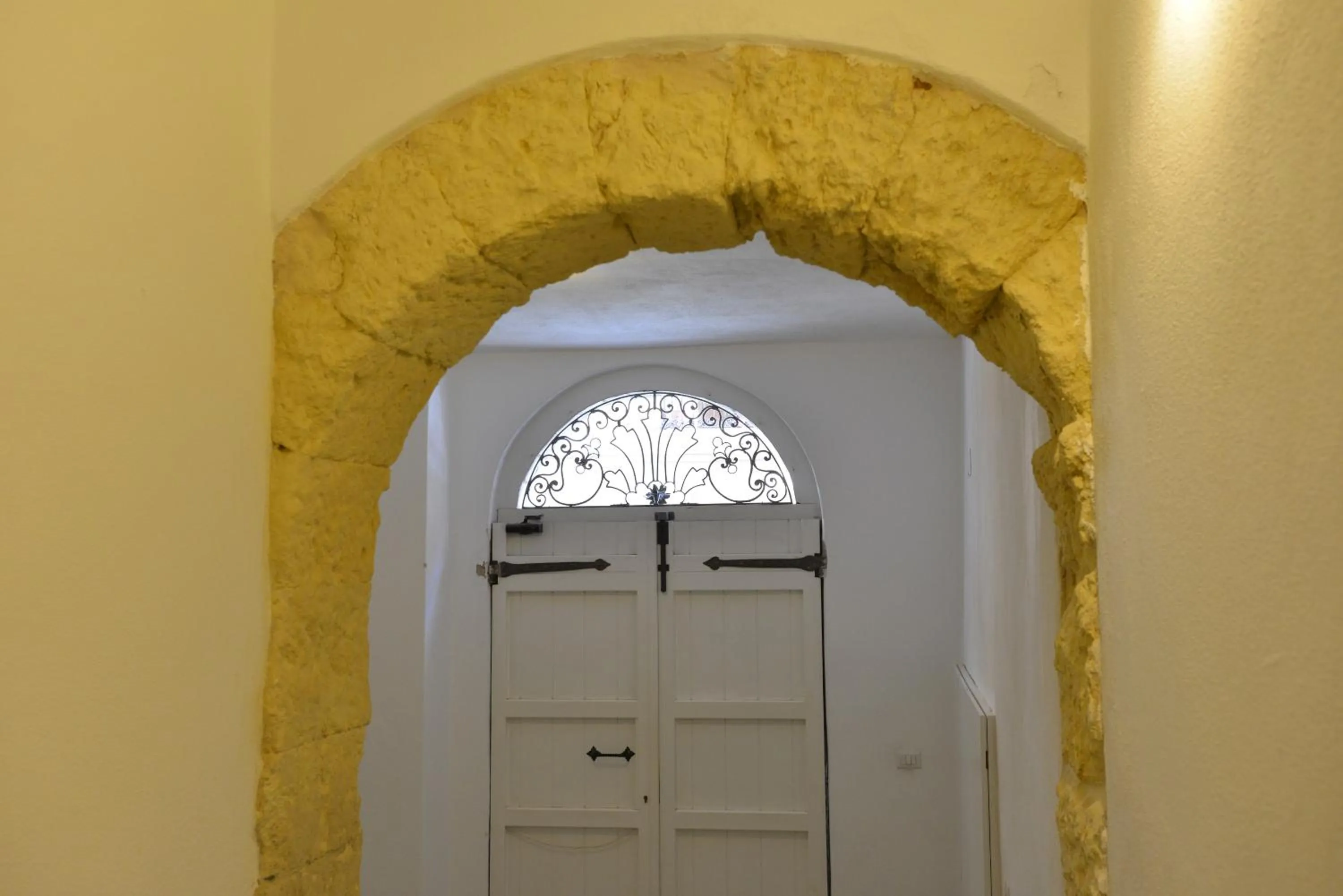 Facade/entrance in IzzHome Dsign