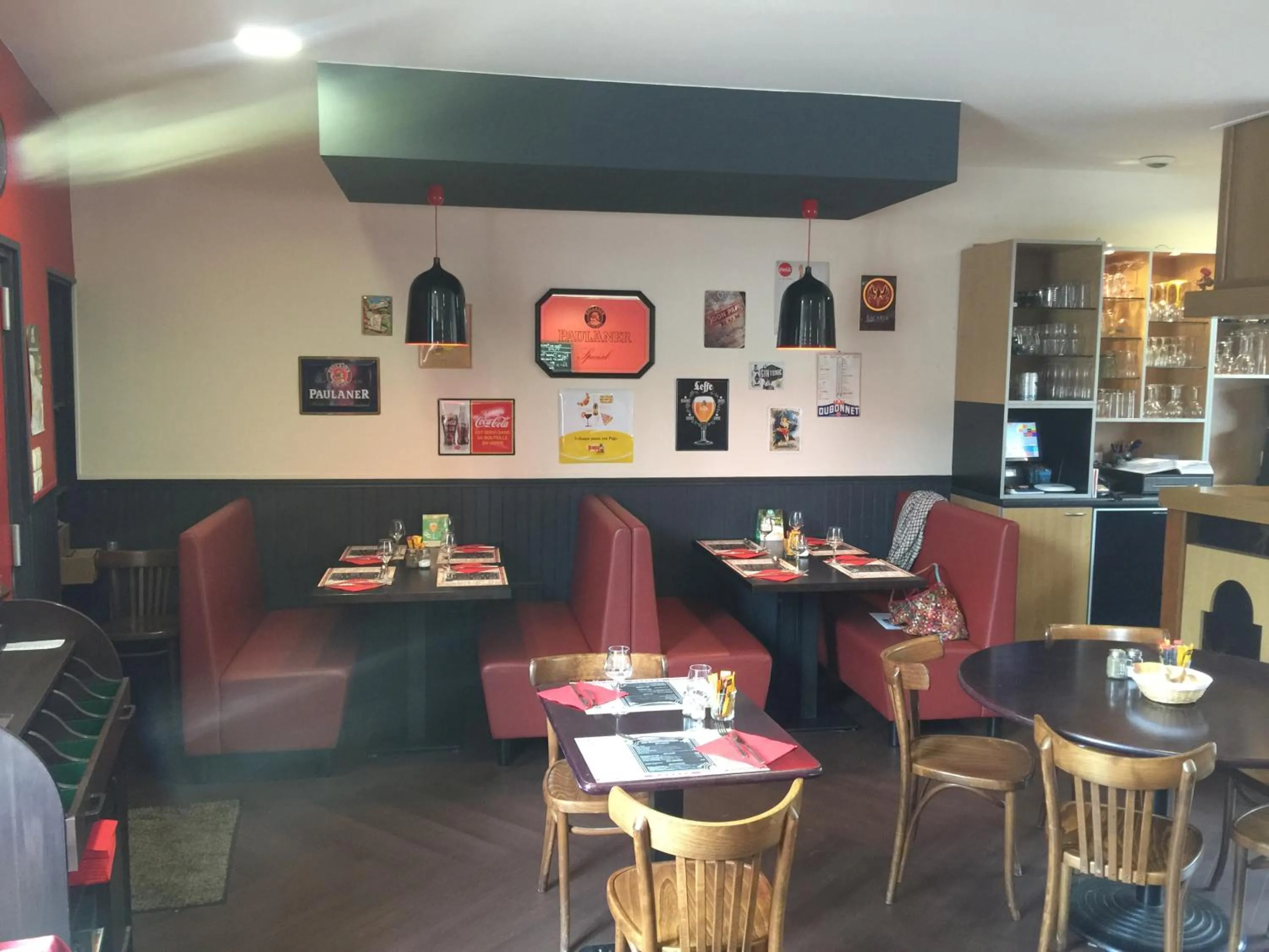 Restaurant/places to eat in Au Père Tranquille