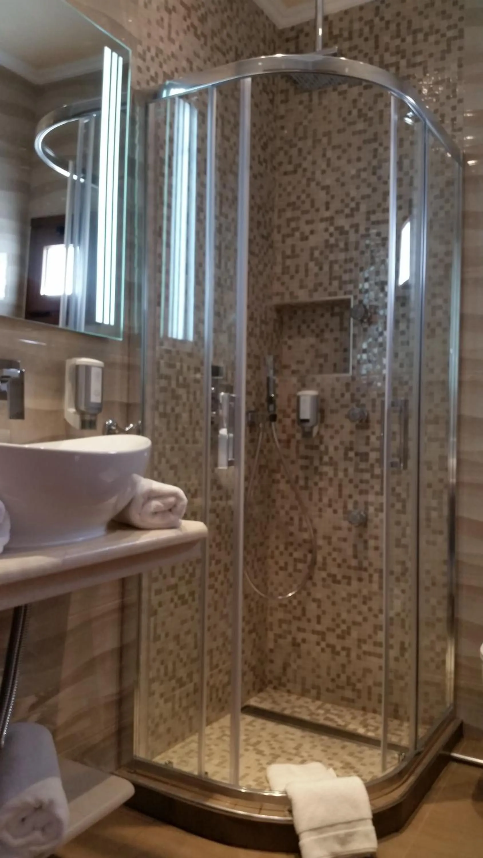 Xenios Dias Boutique Hotel