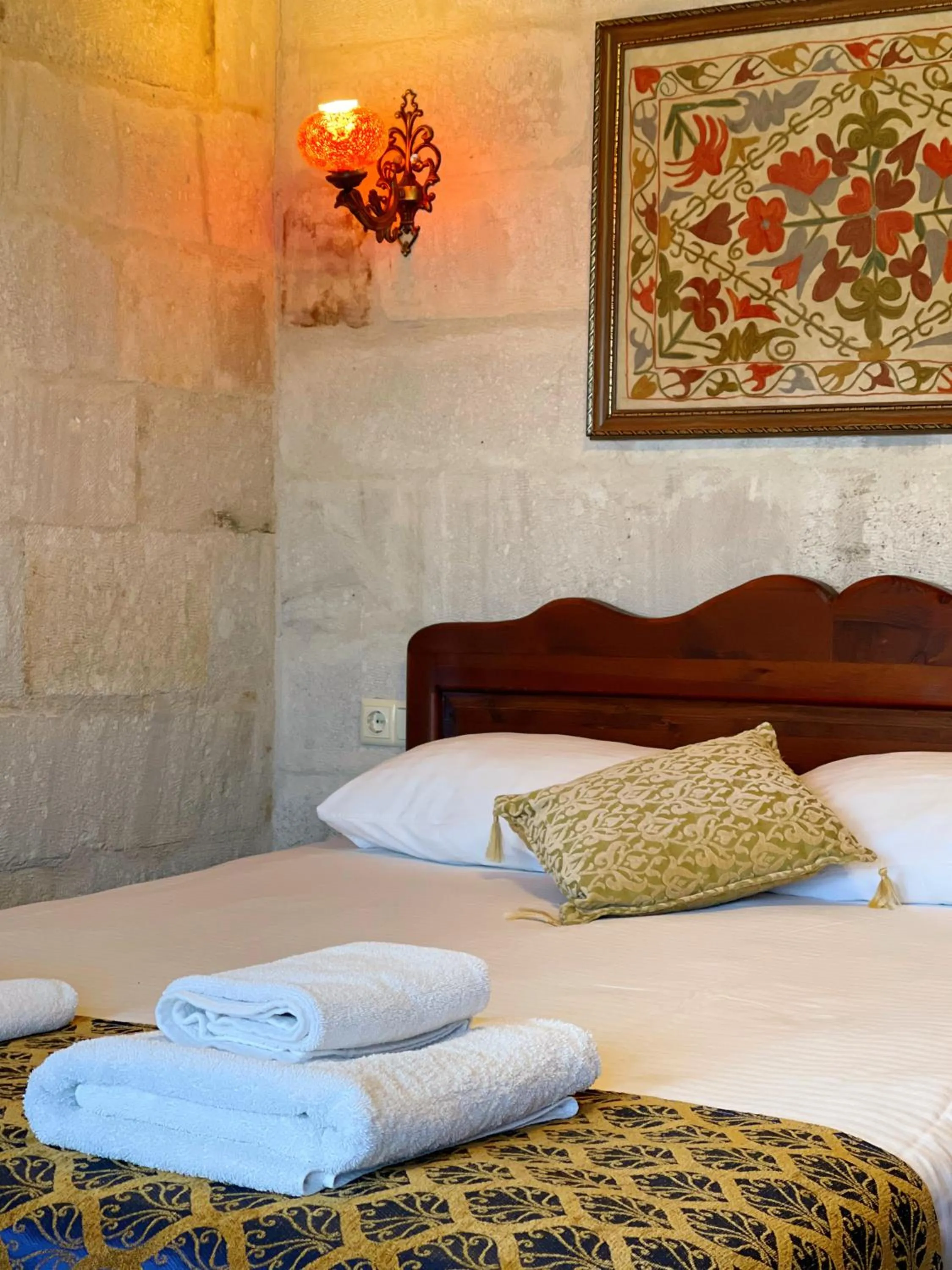 Bed in Gedik Cave Hotel