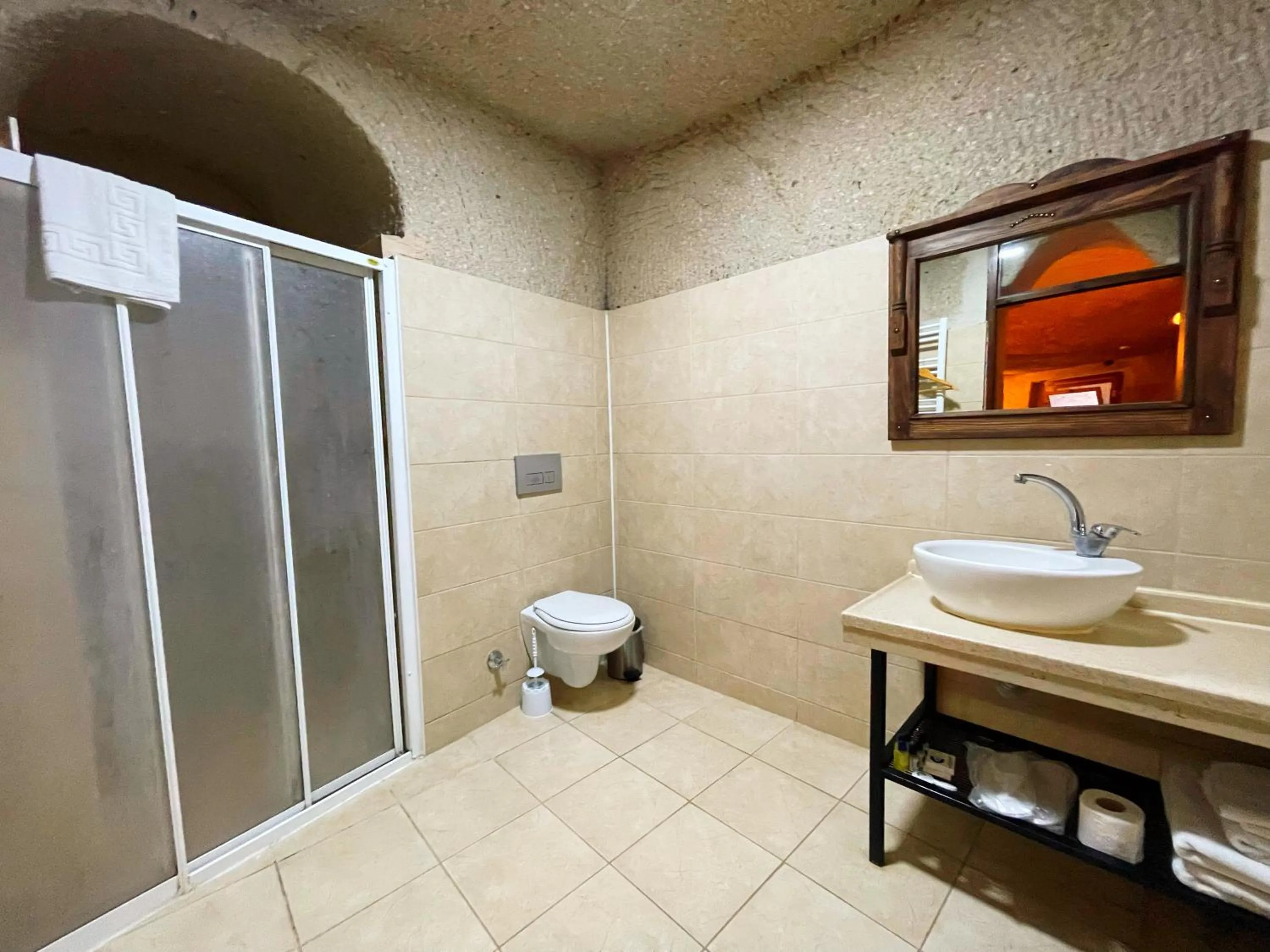 Bathroom in Gedik Cave Hotel