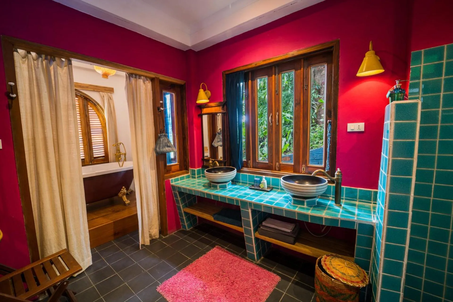 Bathroom in Ock Pop Tok Mekong Villa