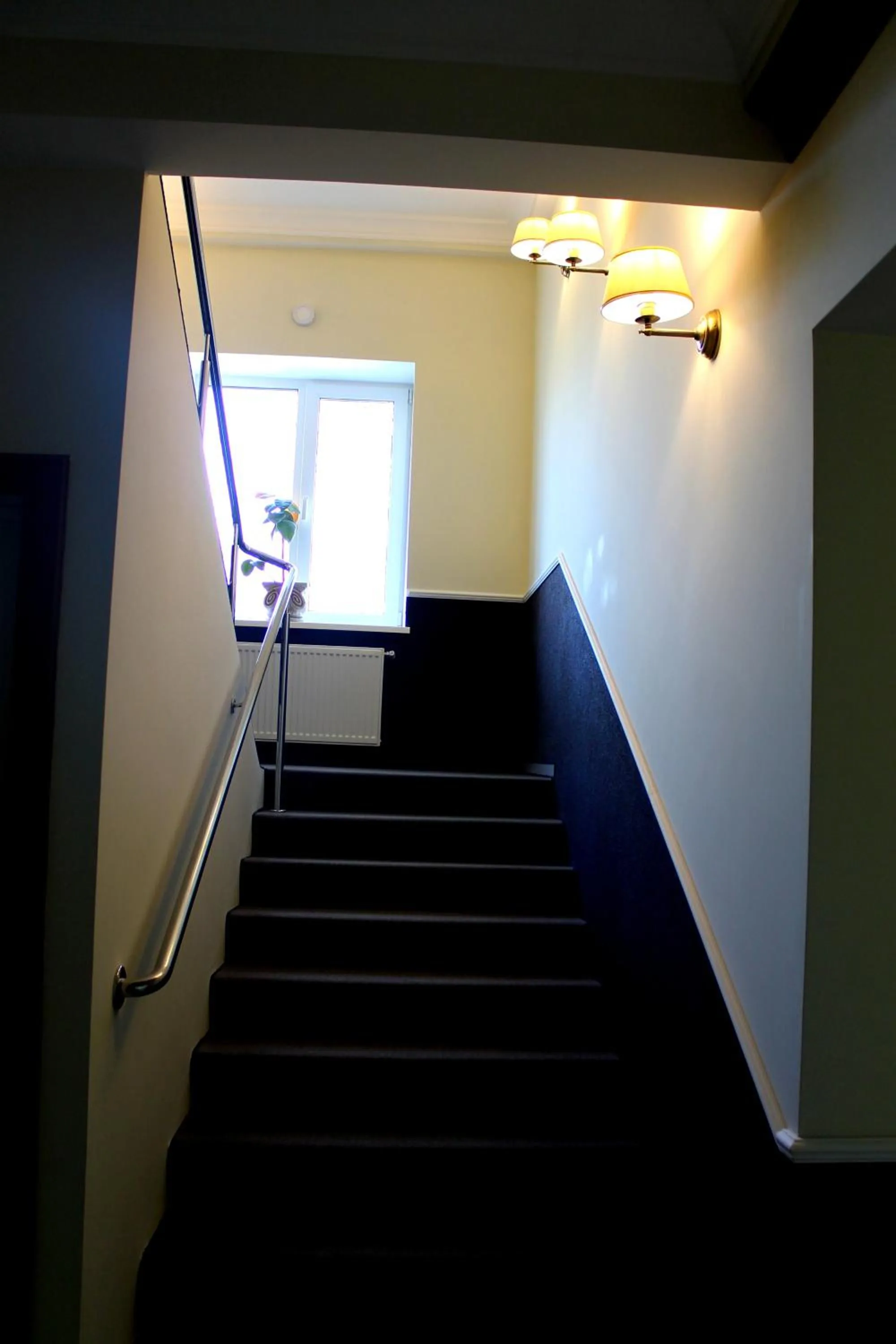 Decorative detail in Non-stop hotel