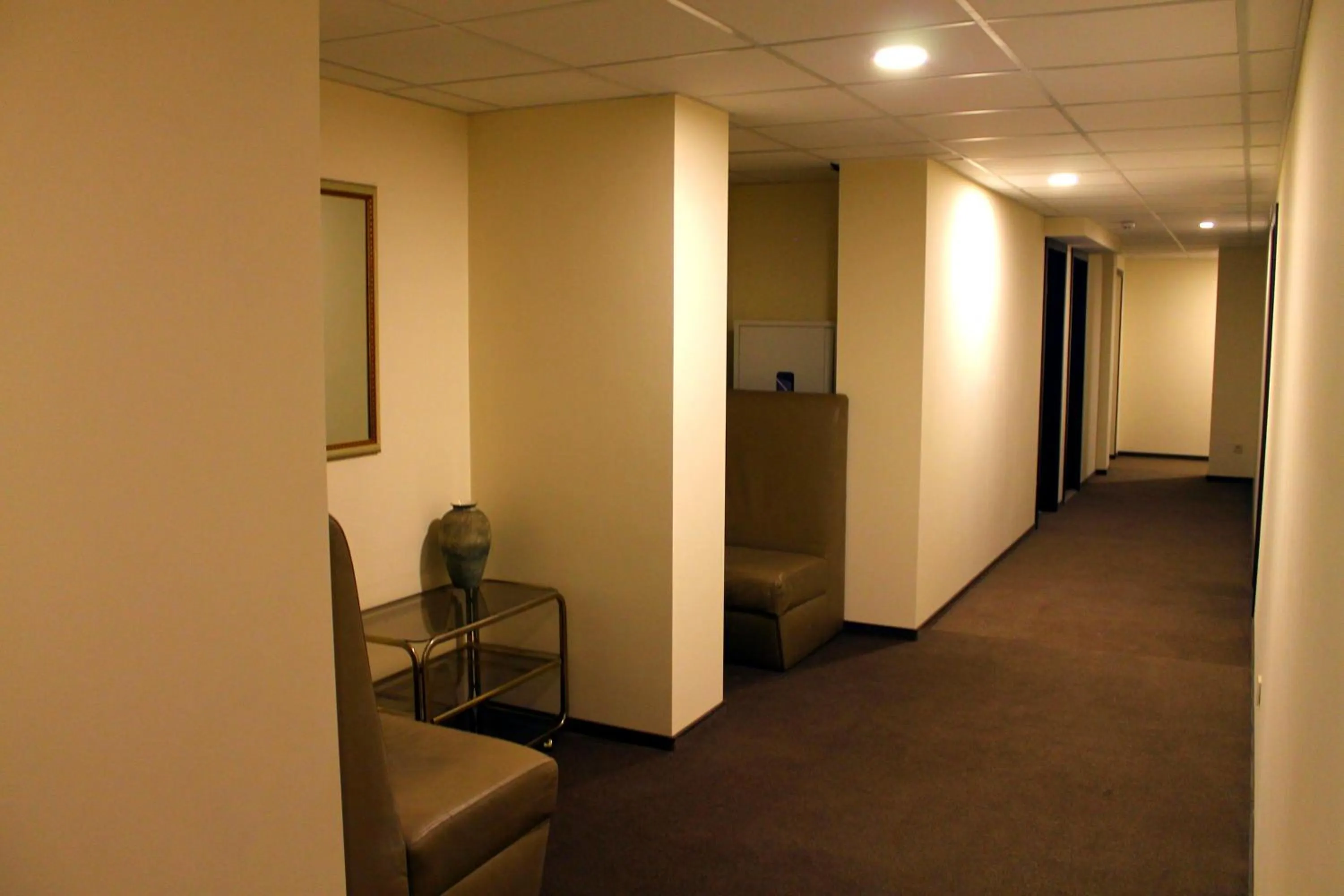 Other in Non-stop hotel