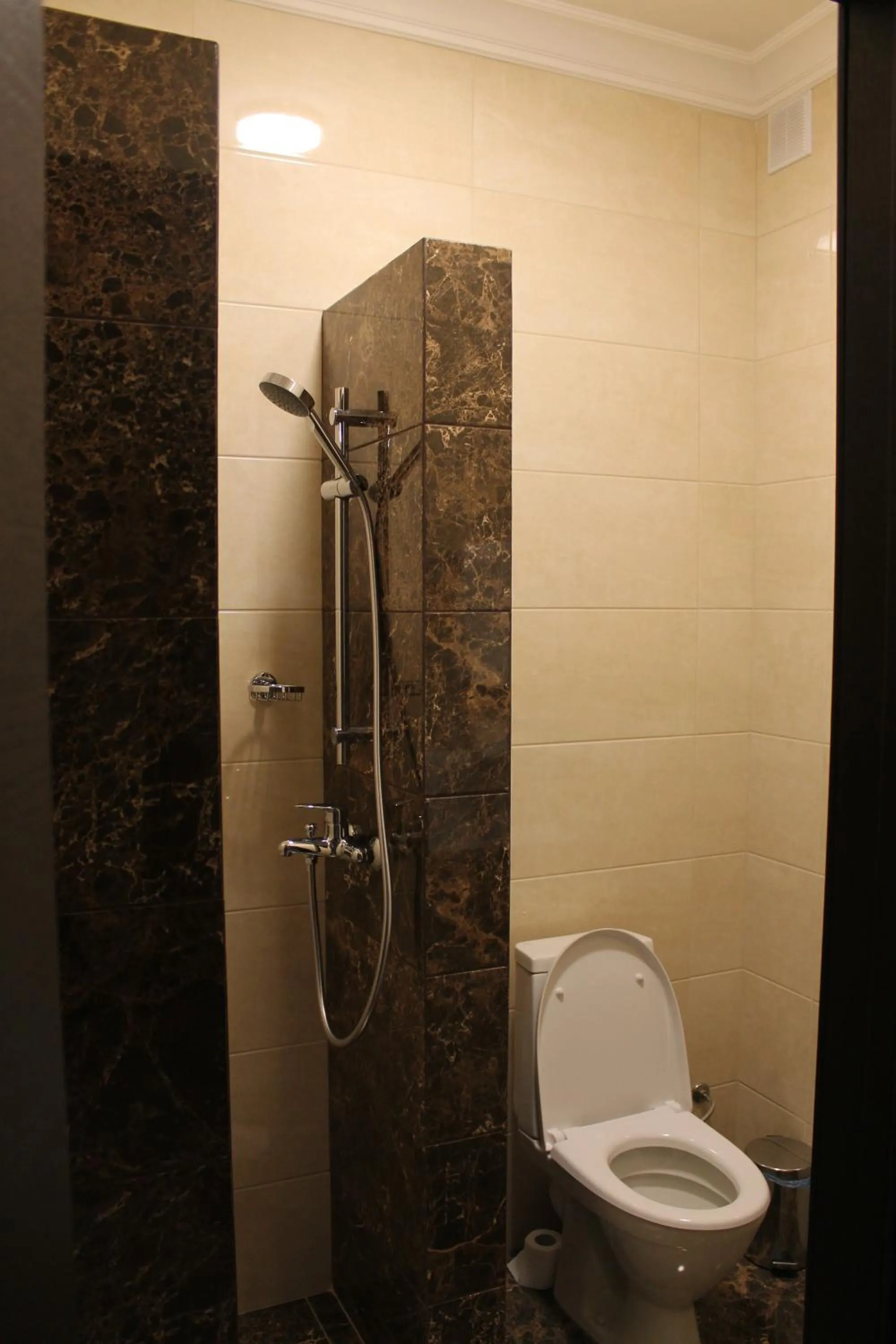 Decorative detail in Non-stop hotel