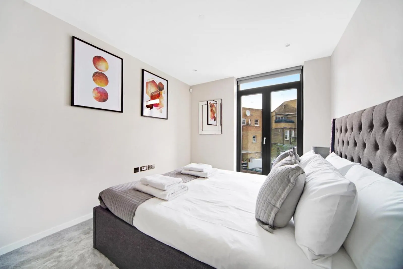 Bedroom in Lux Apartments in Fulham