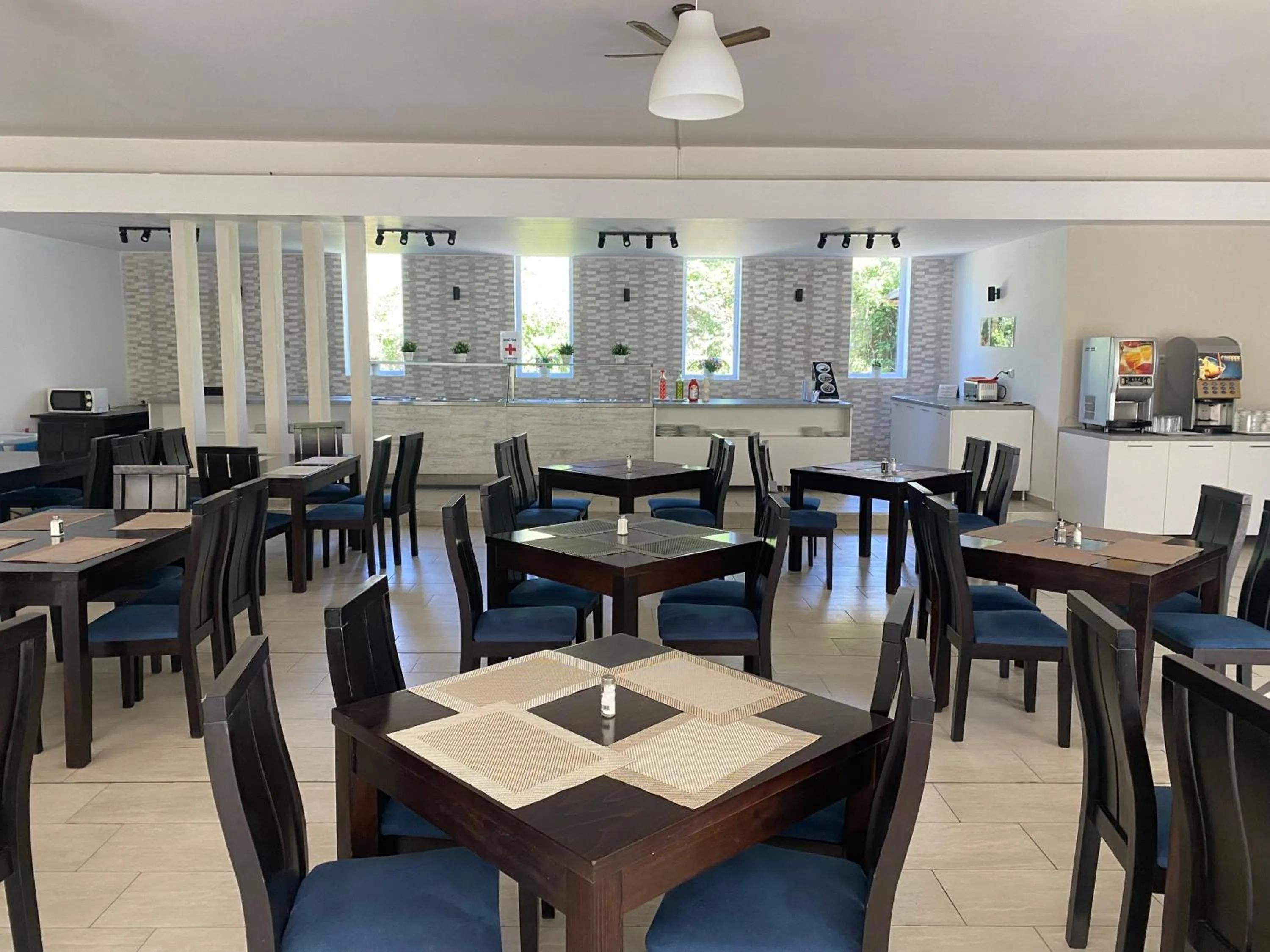 Vezhen Hotel - Free Parking