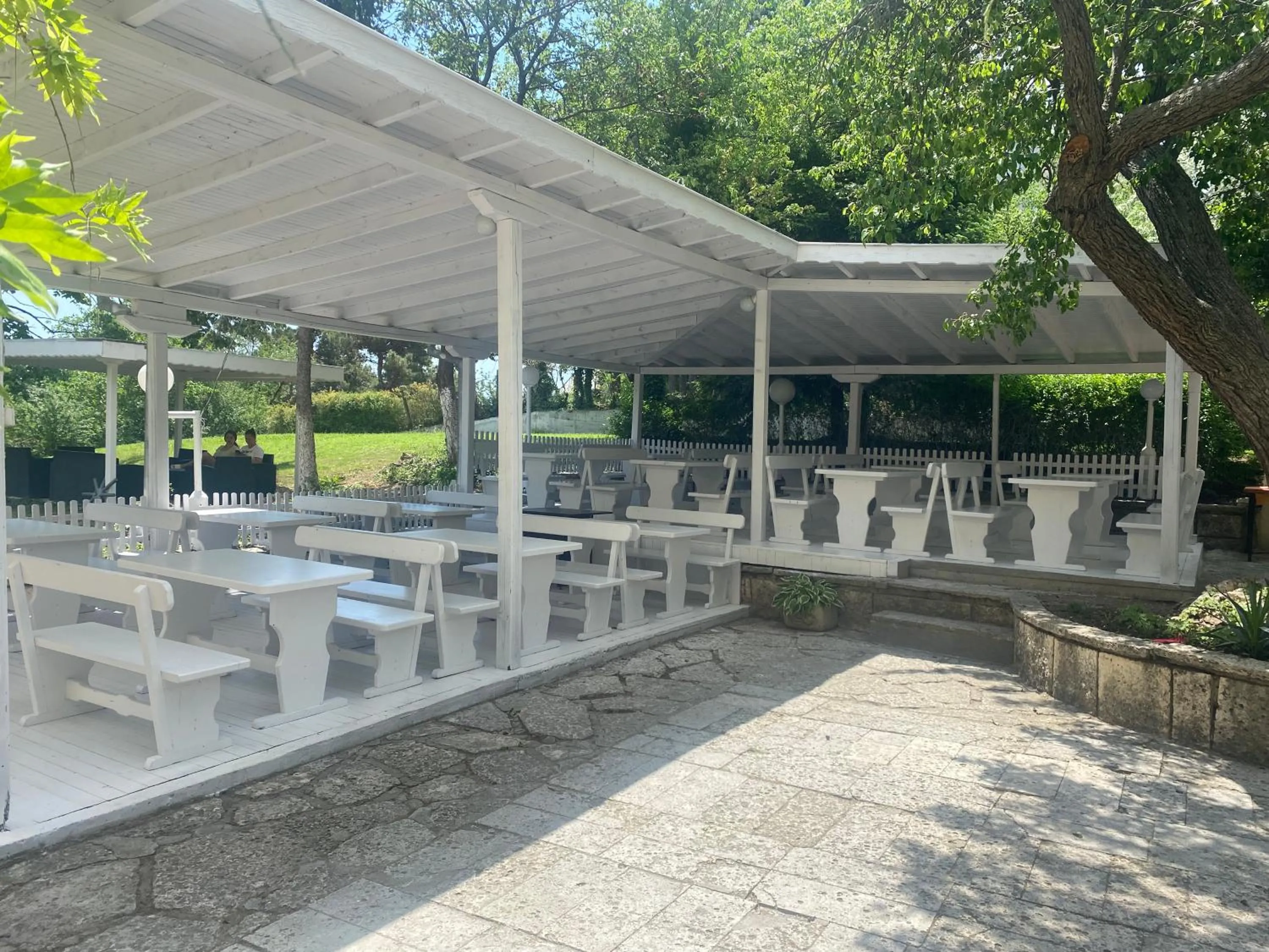 Vezhen Hotel - Free Parking