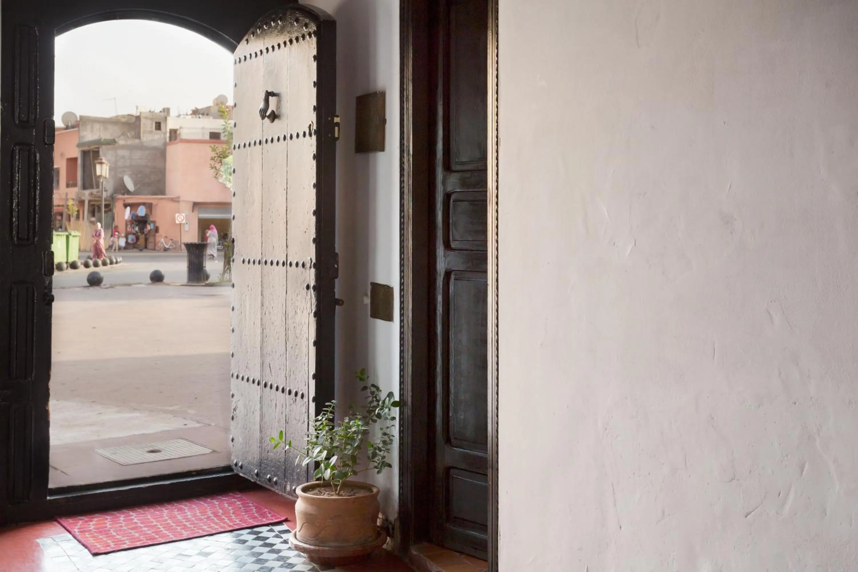 Facade/entrance in Riad les Rêves d'Amélie