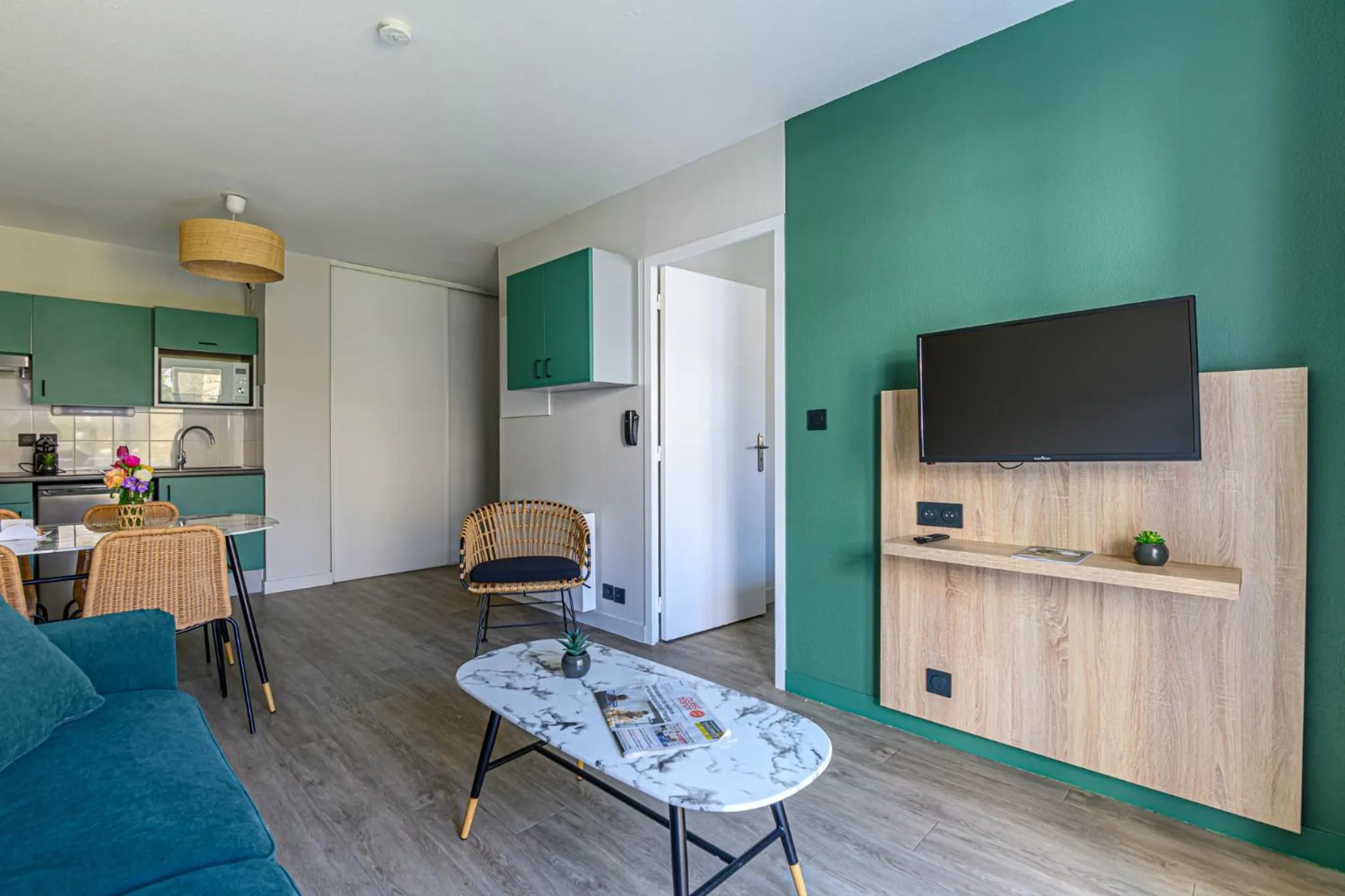 Living room in Appart Hôtel Le Liberté Vannes Centre-Ville
