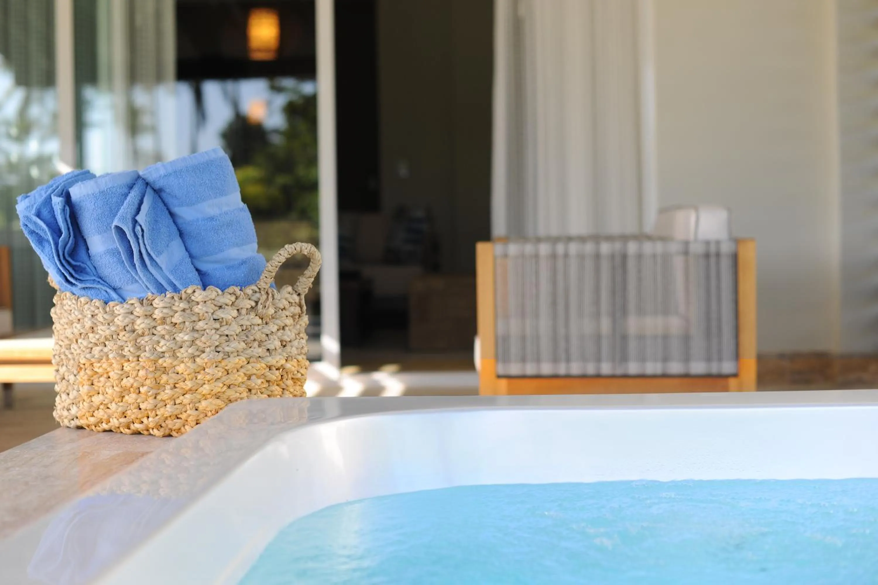 Hot Tub in Blue JackTar