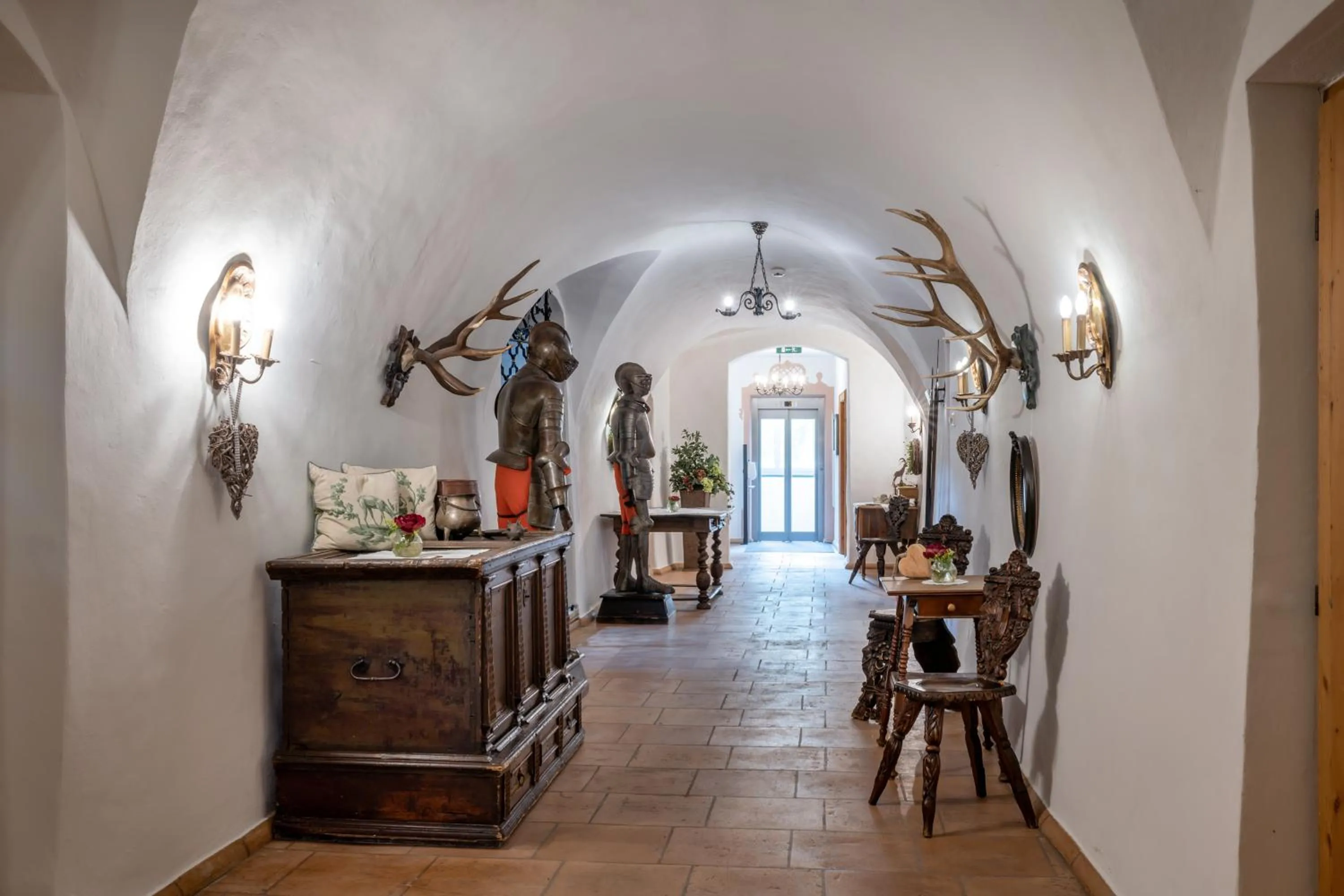 Facade/entrance in Postschlössl