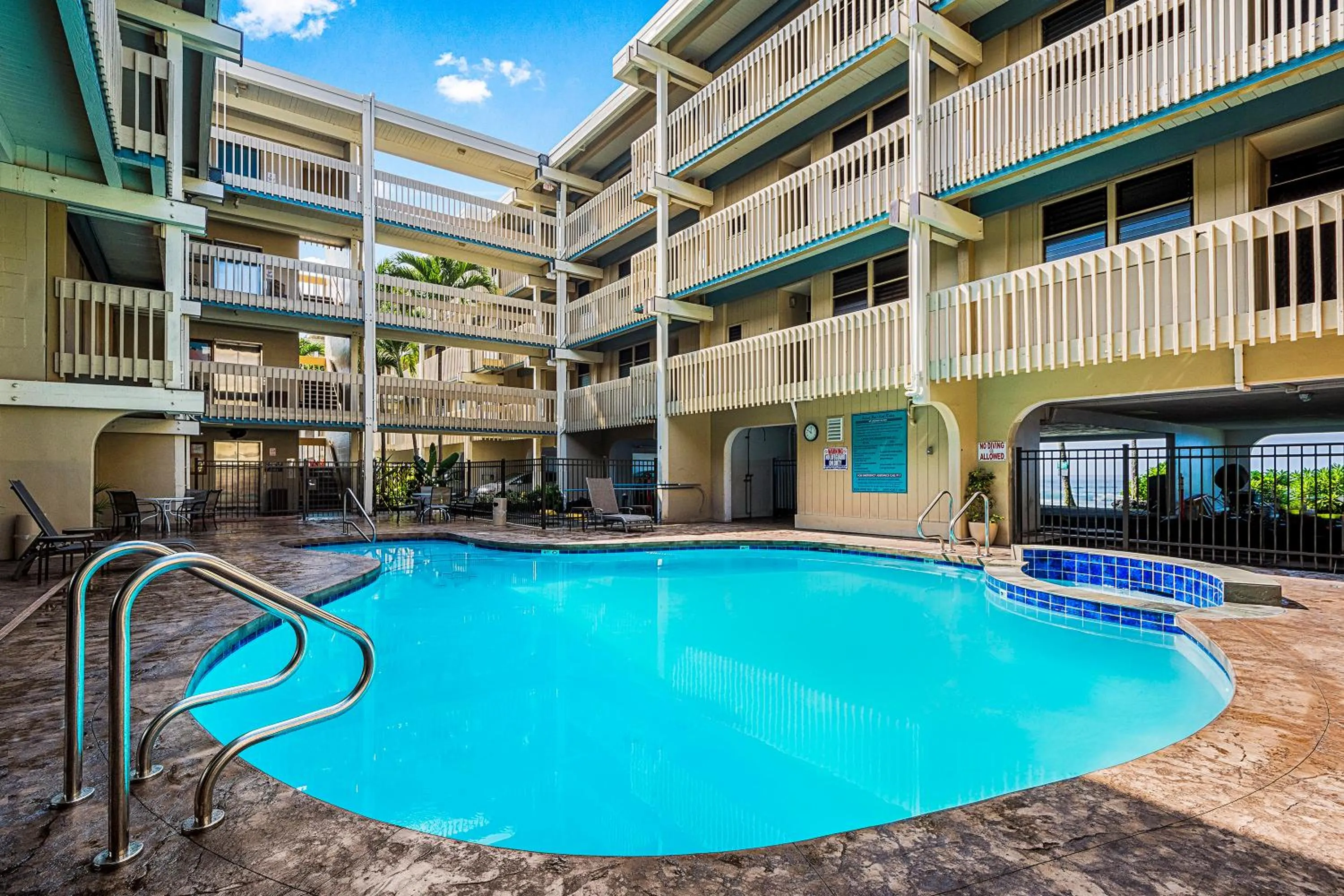 Swimming pool in Oceanfront Luxury Condo