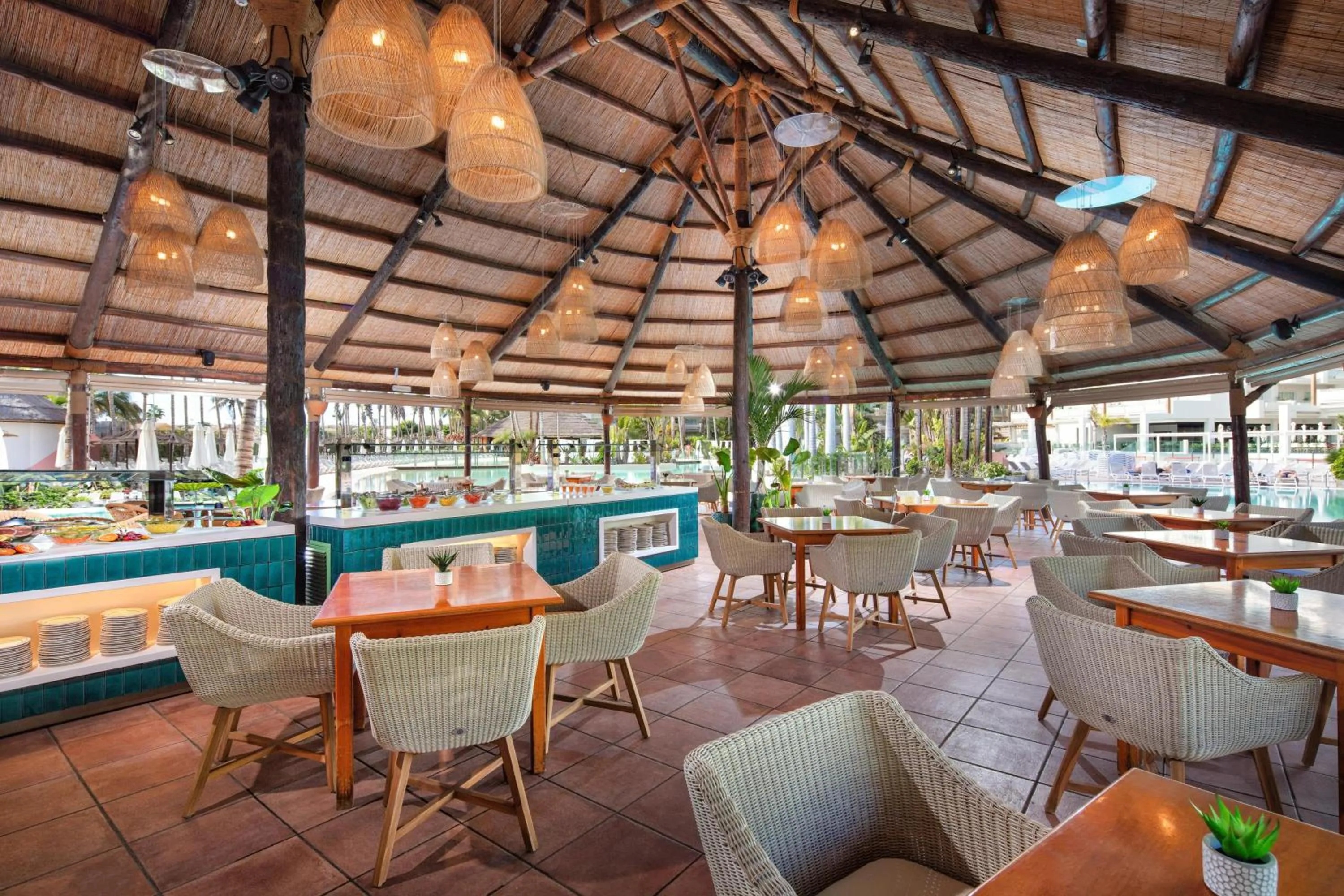 Restaurant/places to eat in Tabaiba Princess