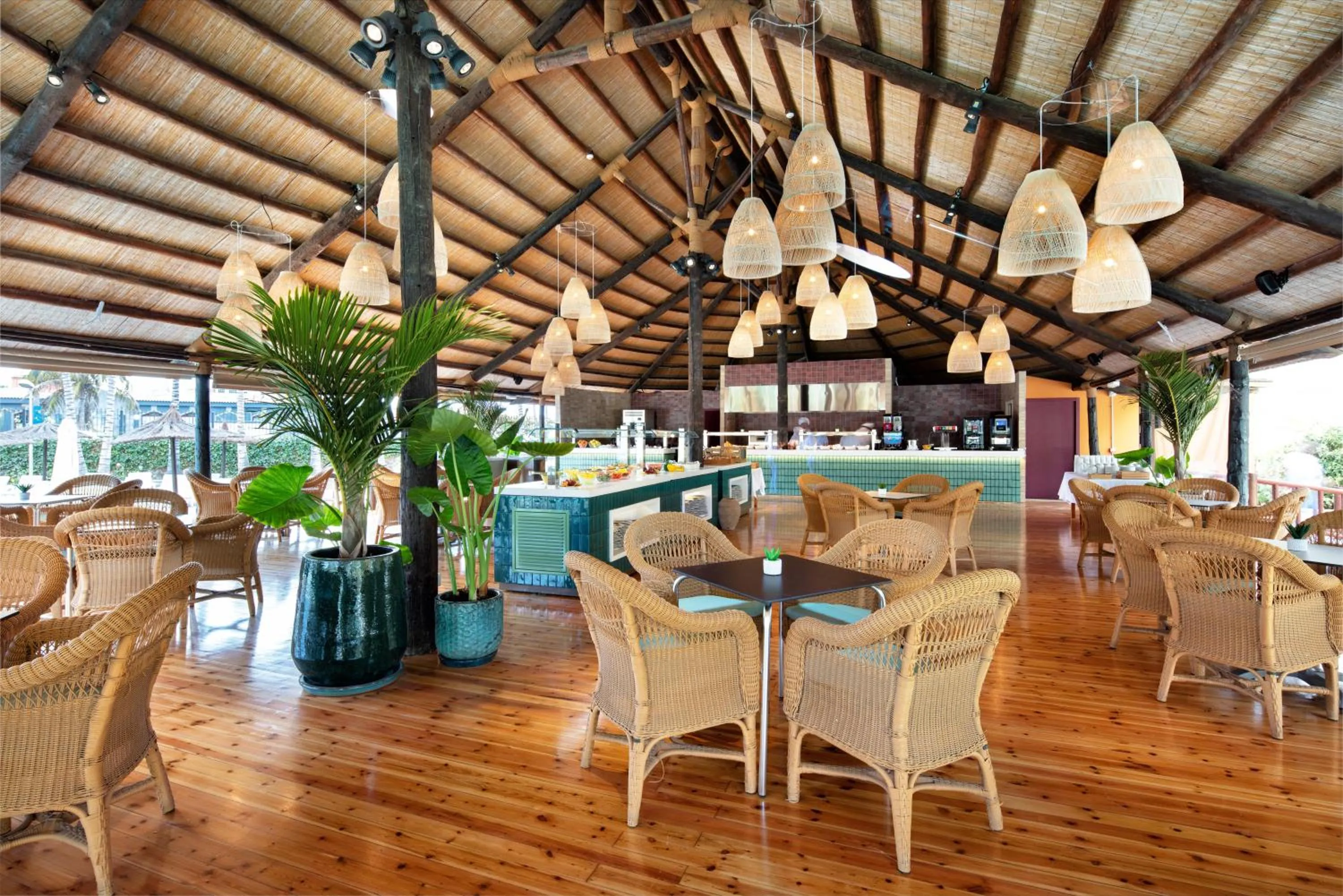 Restaurant/places to eat in Tabaiba Princess