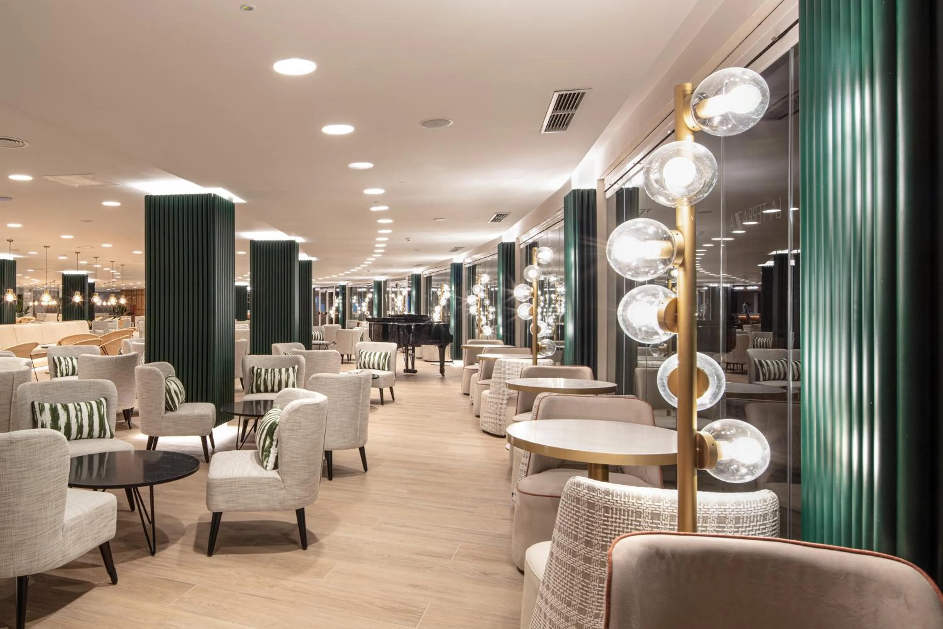 Lounge or bar in Tabaiba Princess