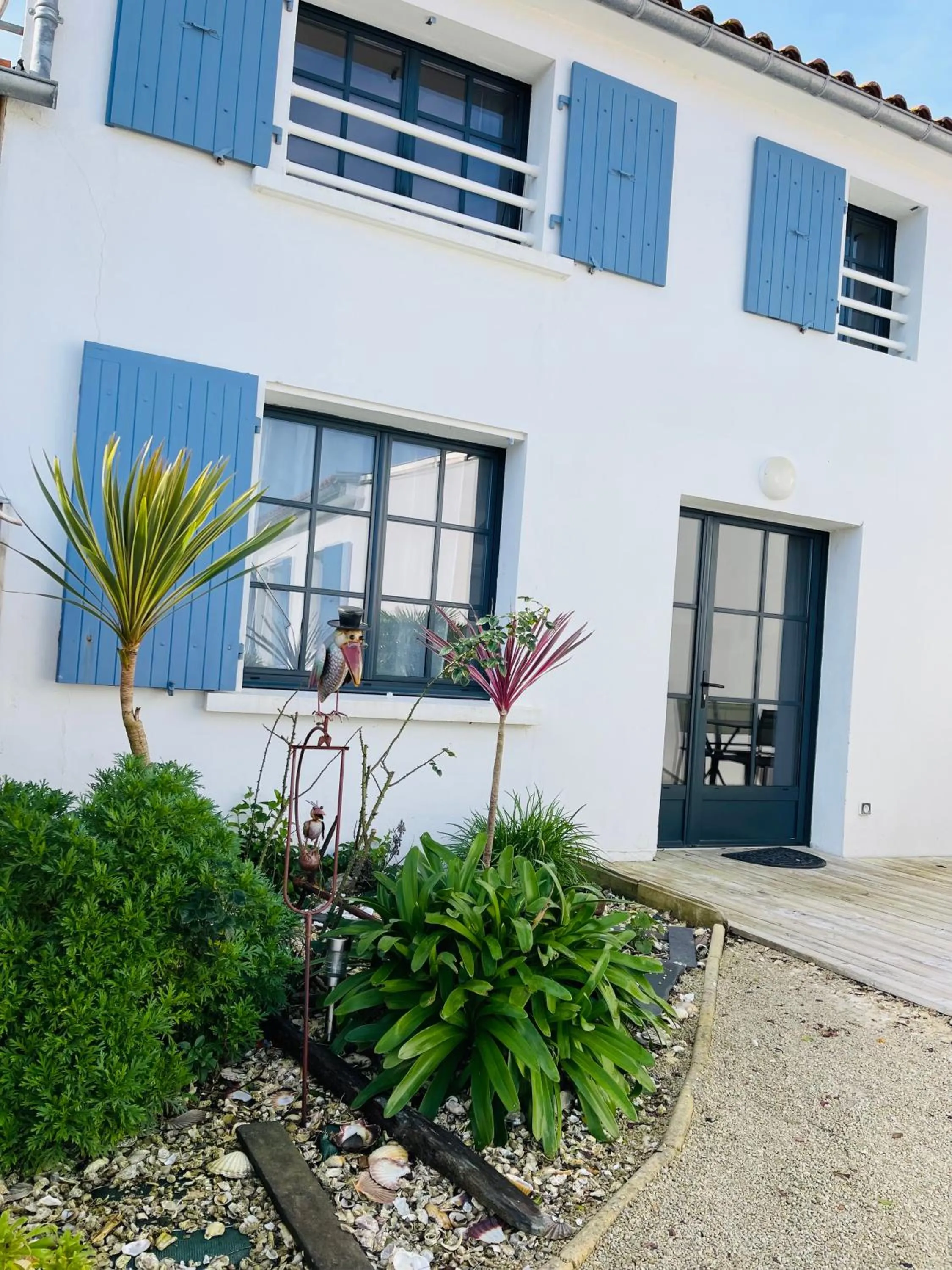 Property building in Clos des Aigrettes -6 Gîtes de charme et confort à 30m du Port de La Cotinière