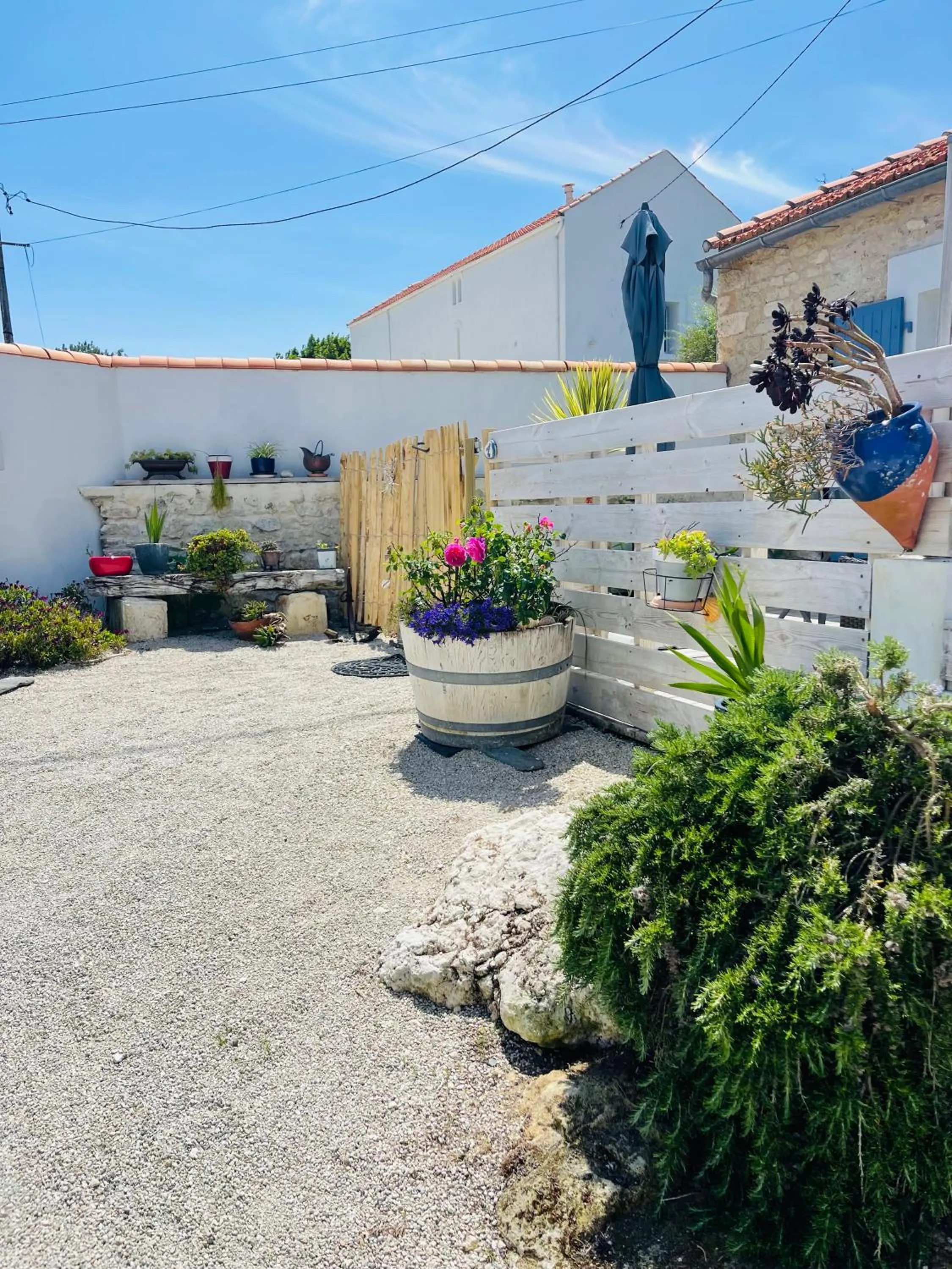 Property building in Clos des Aigrettes -6 Gîtes de charme et confort à 30m du Port de La Cotinière