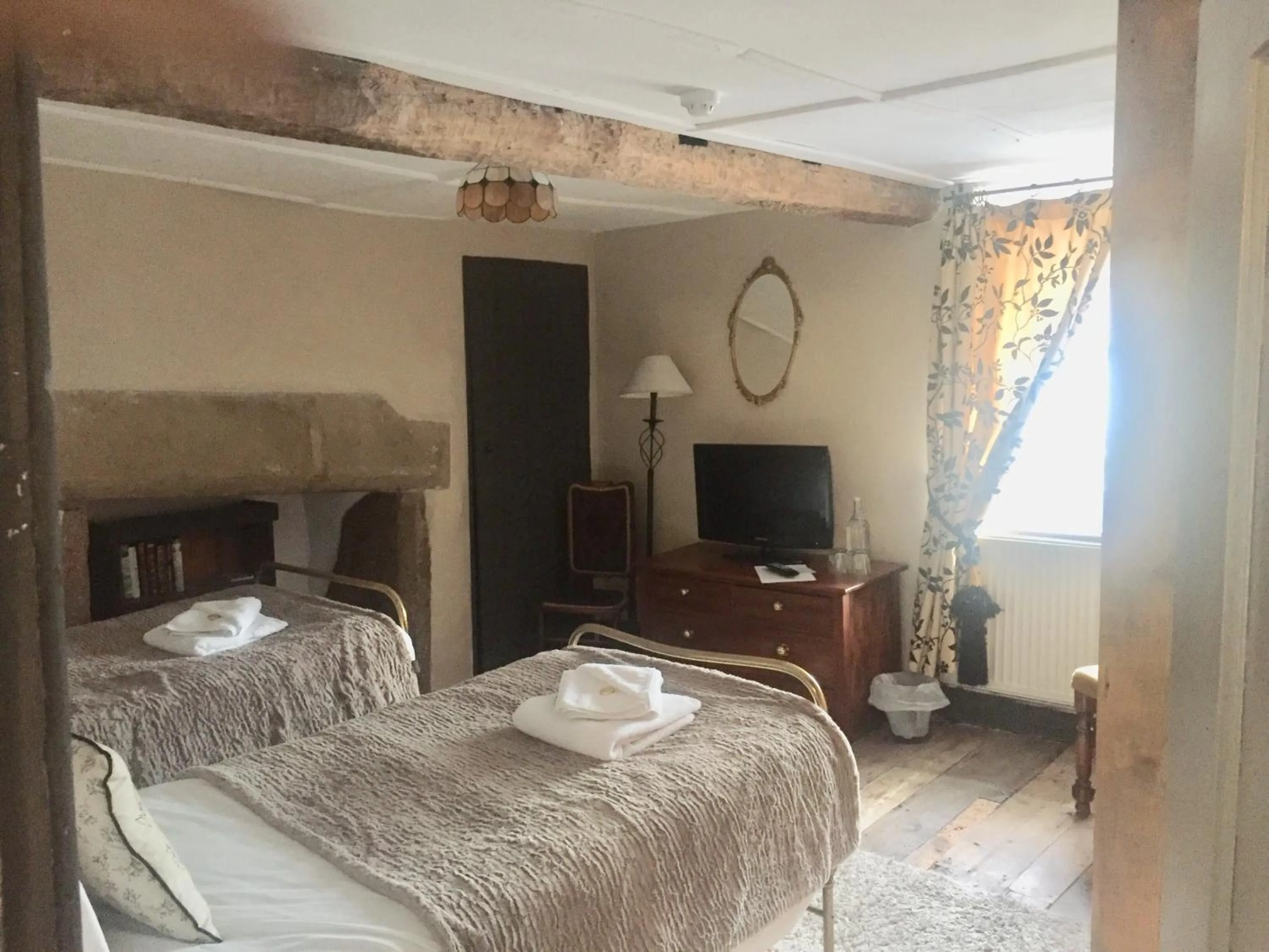 Bed in The Three Tuns