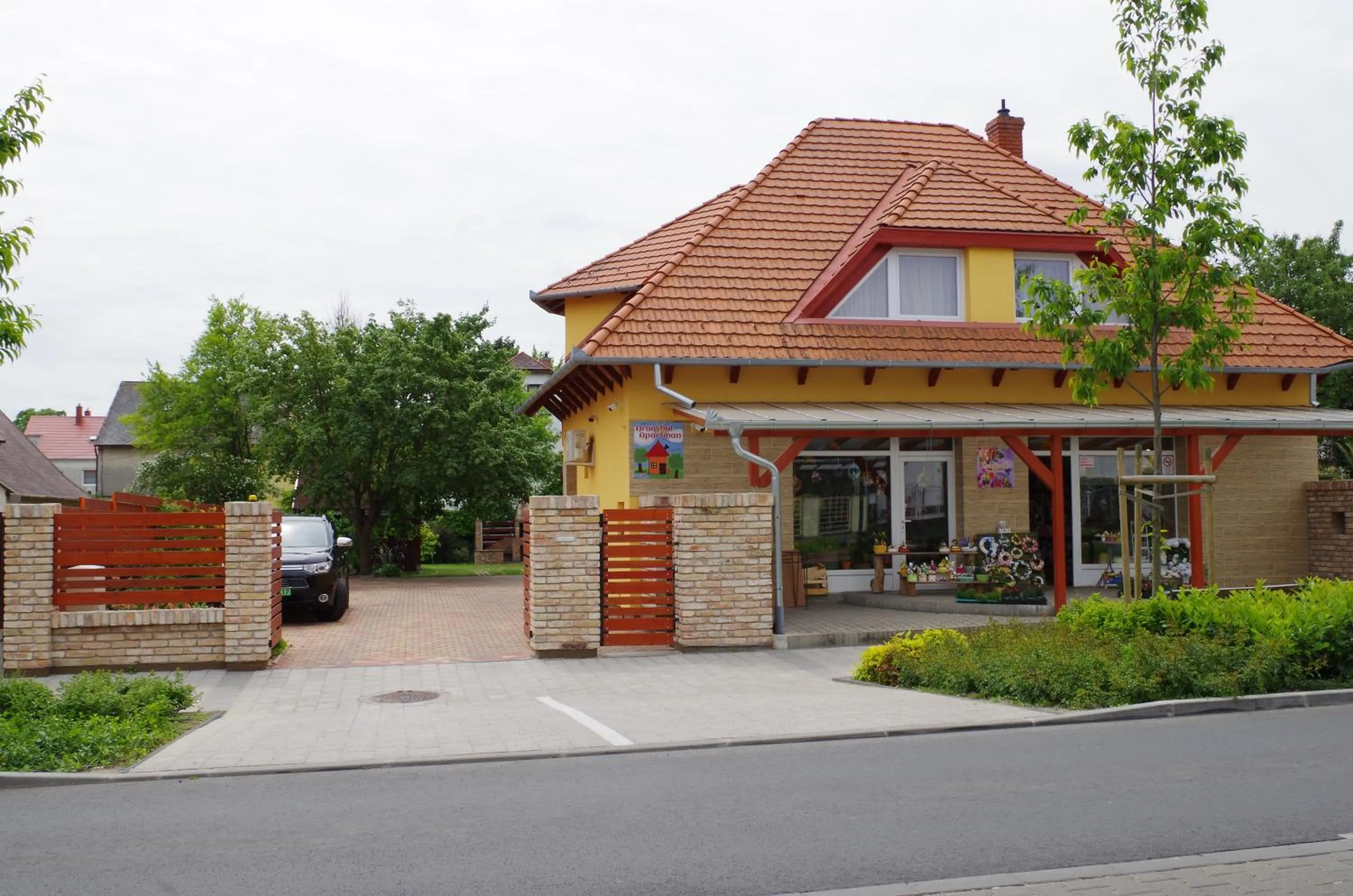 Street view in Aranyhal Apartman