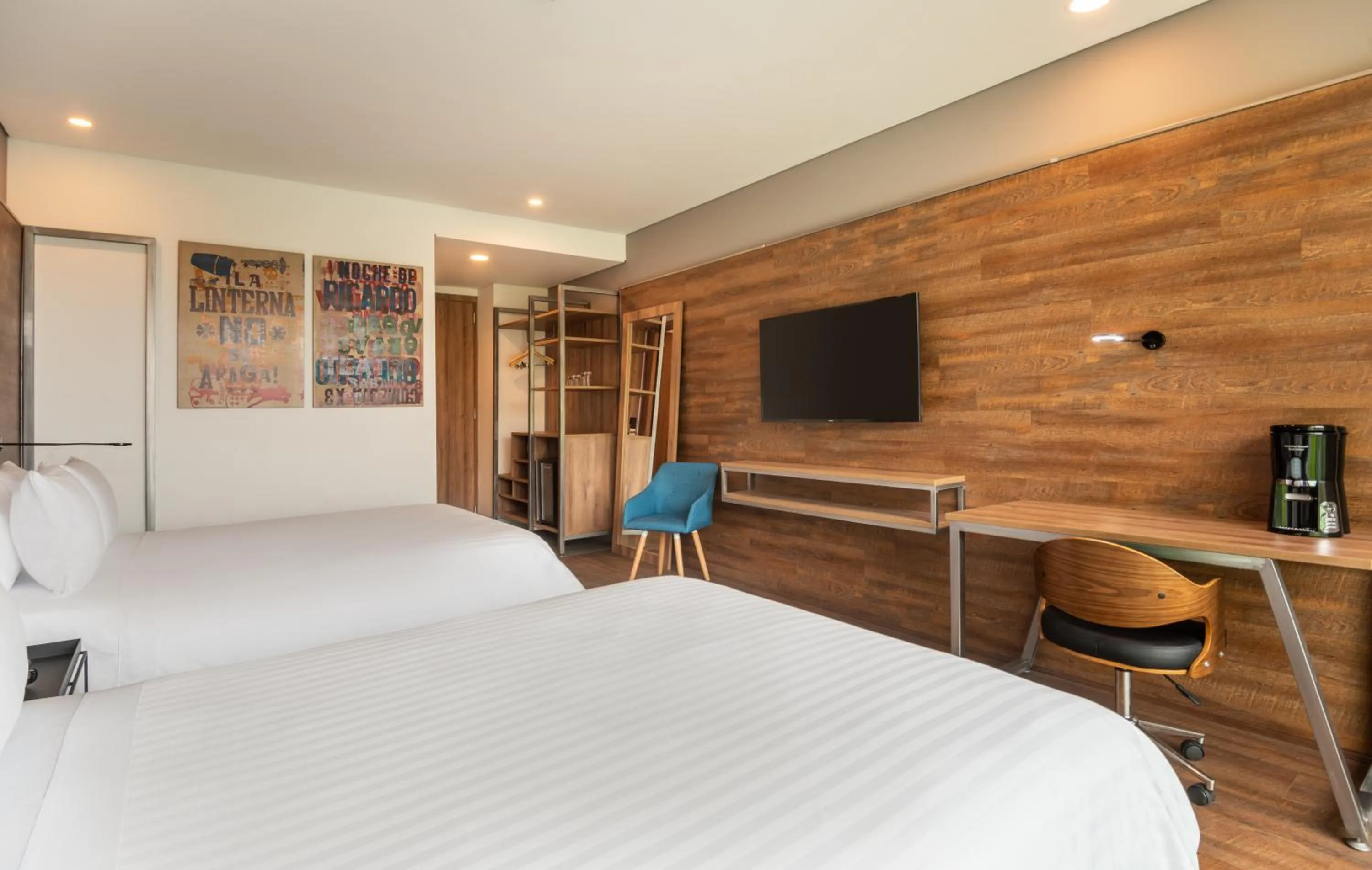 Property building, Bed in Hotel Spirito by Spiwak Chipichape