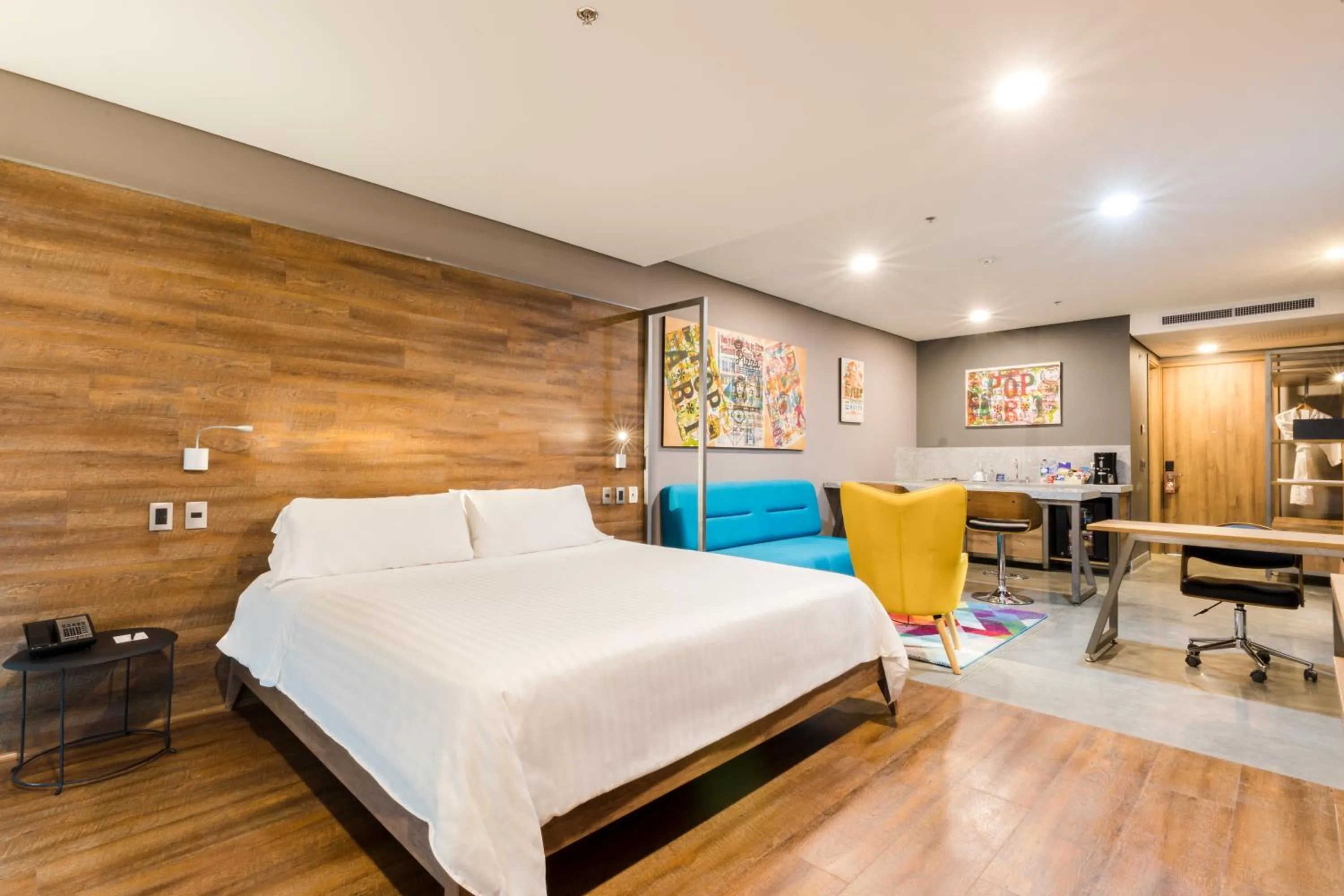 Photo of the whole room, Bed in Hotel Spirito by Spiwak Chipichape