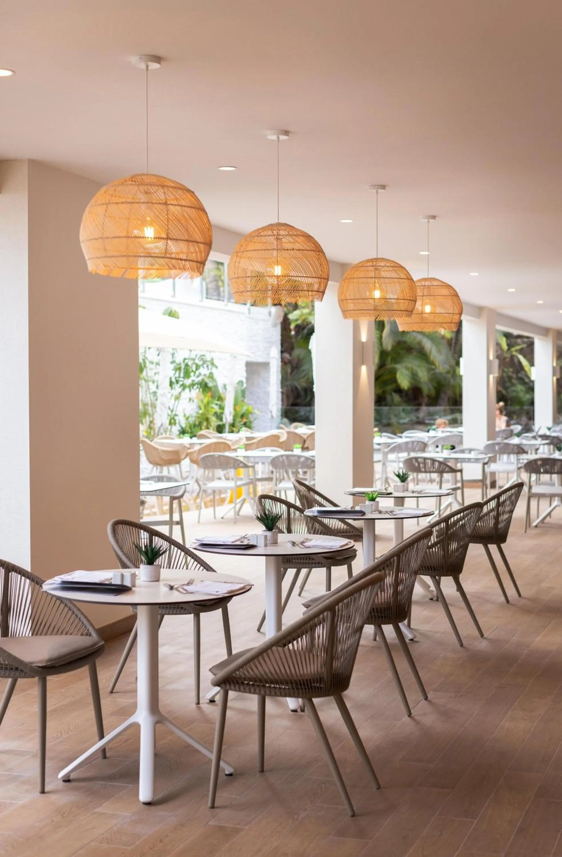 Restaurant/places to eat in Maspalomas Princess