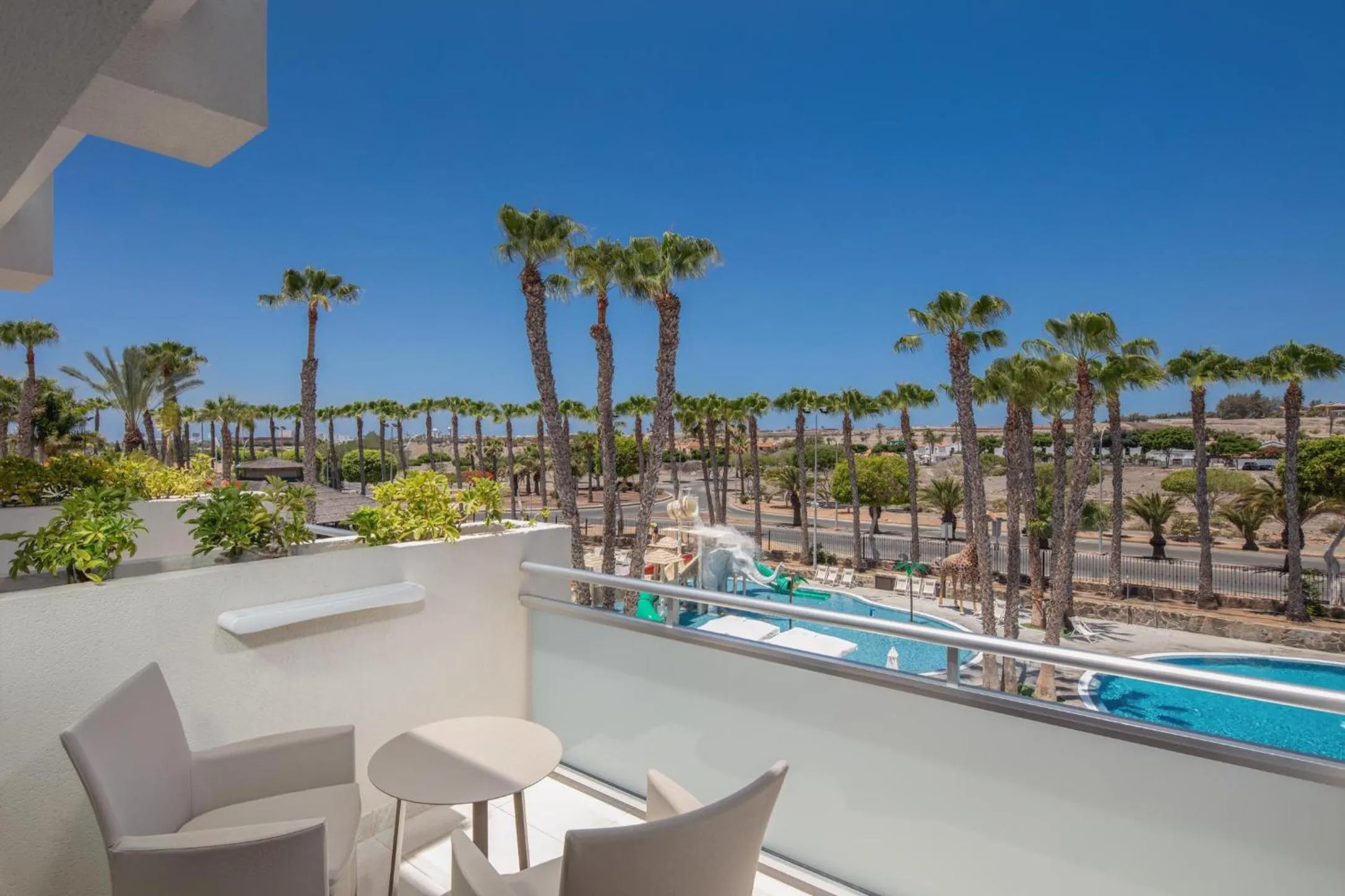 Photo of the whole room in Maspalomas Princess