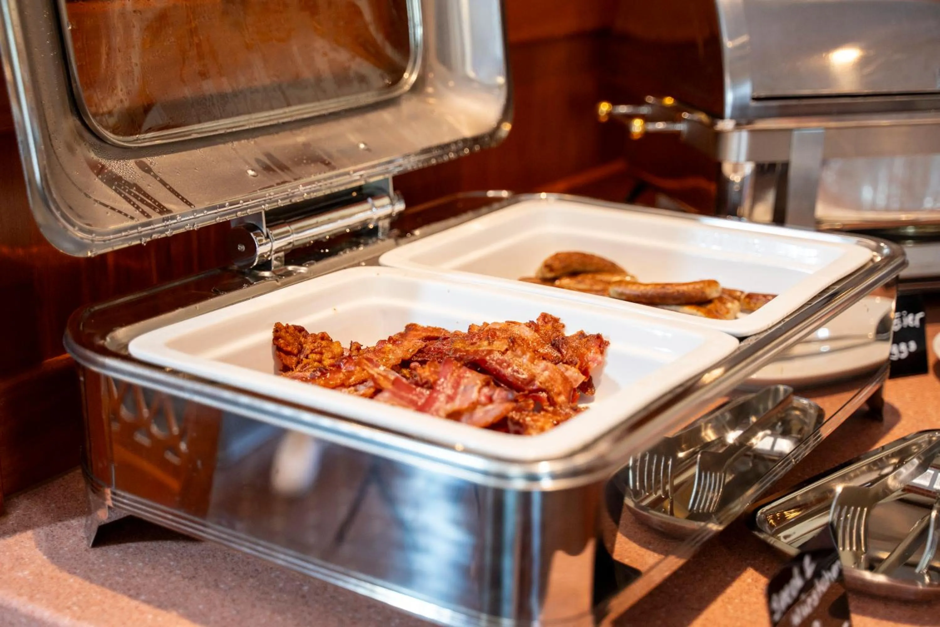 Breakfast in Hotel Unter den Linden