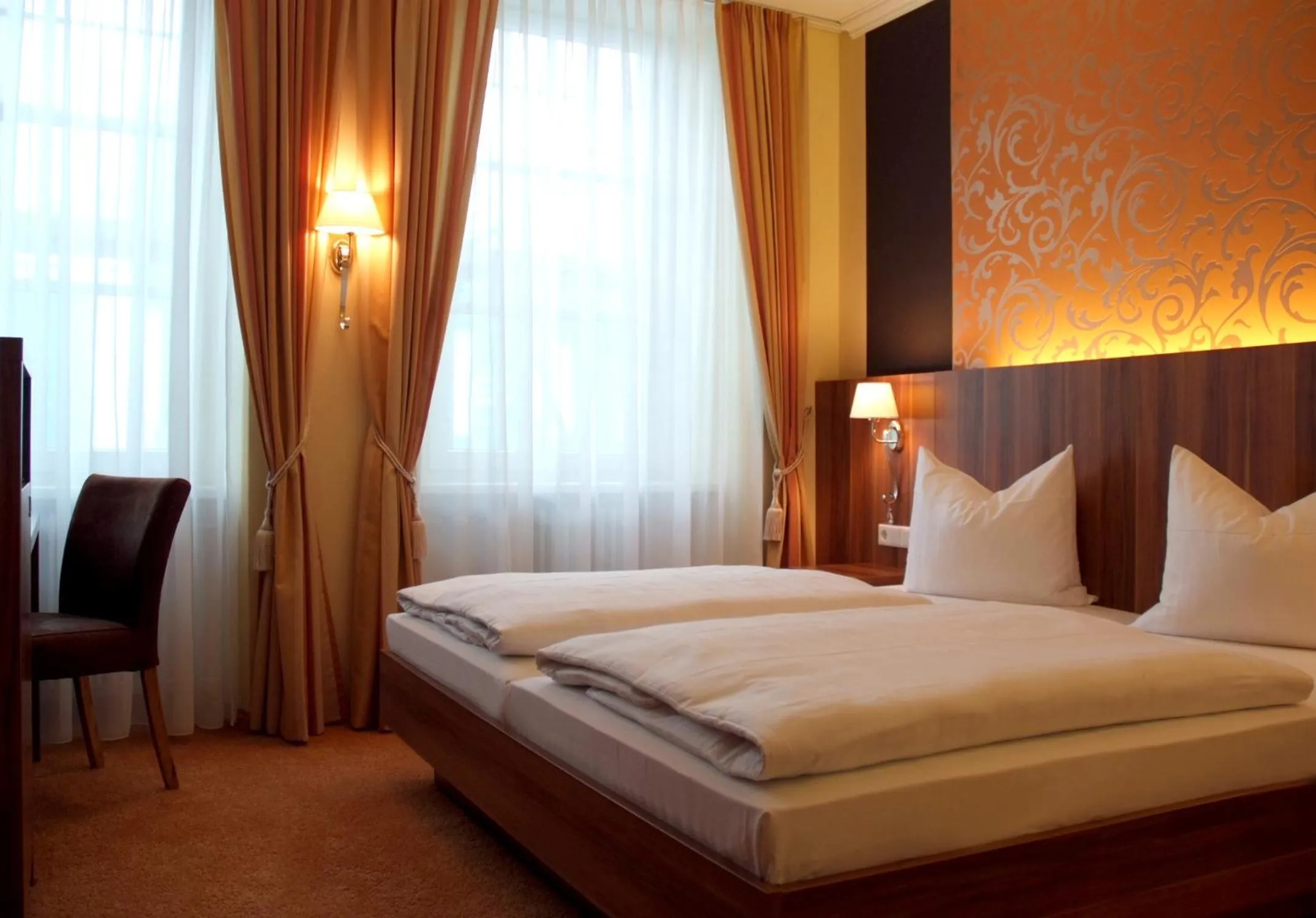 Photo of the whole room, Bed in Dagstuhler Hof