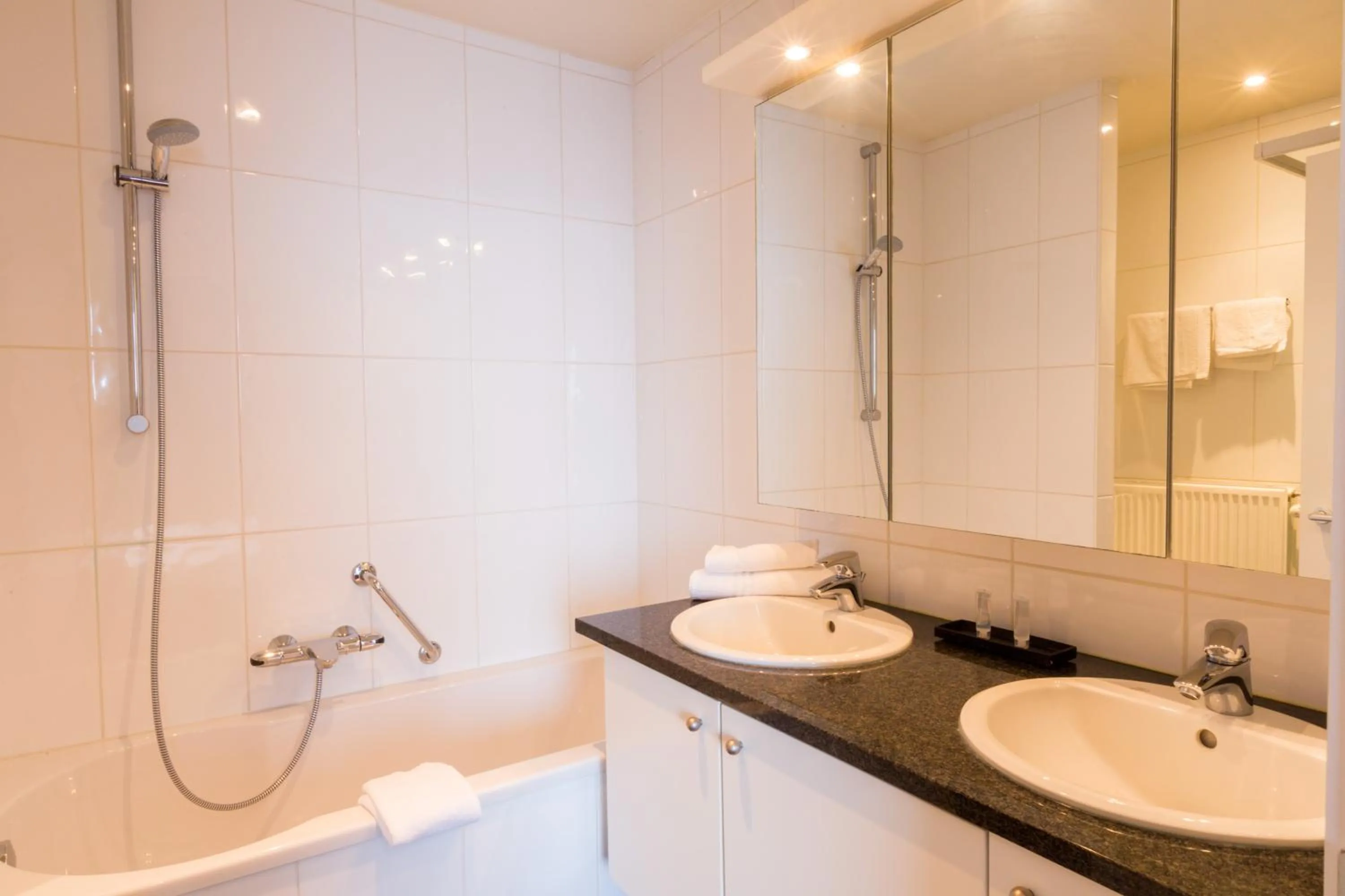 Bathroom in Diamant Suites Brussels EU