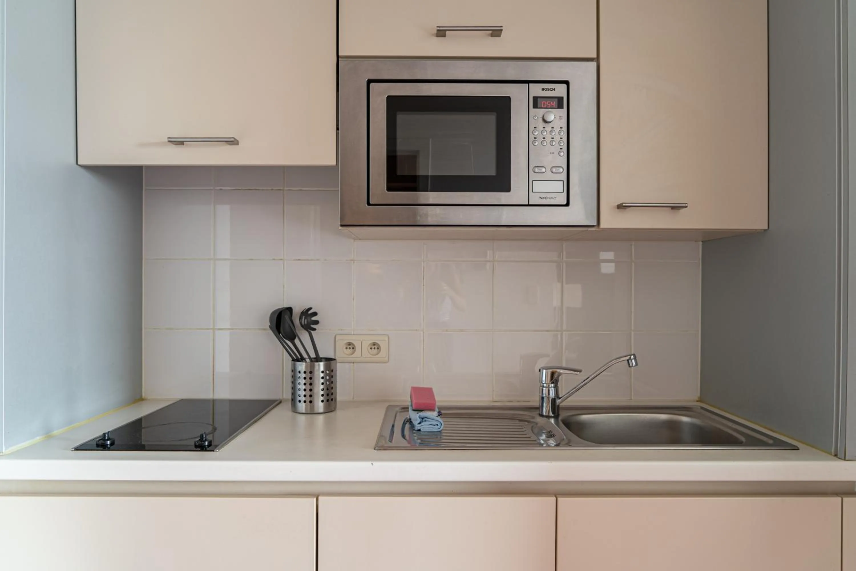 Kitchen or kitchenette in Diamant Suites Brussels EU