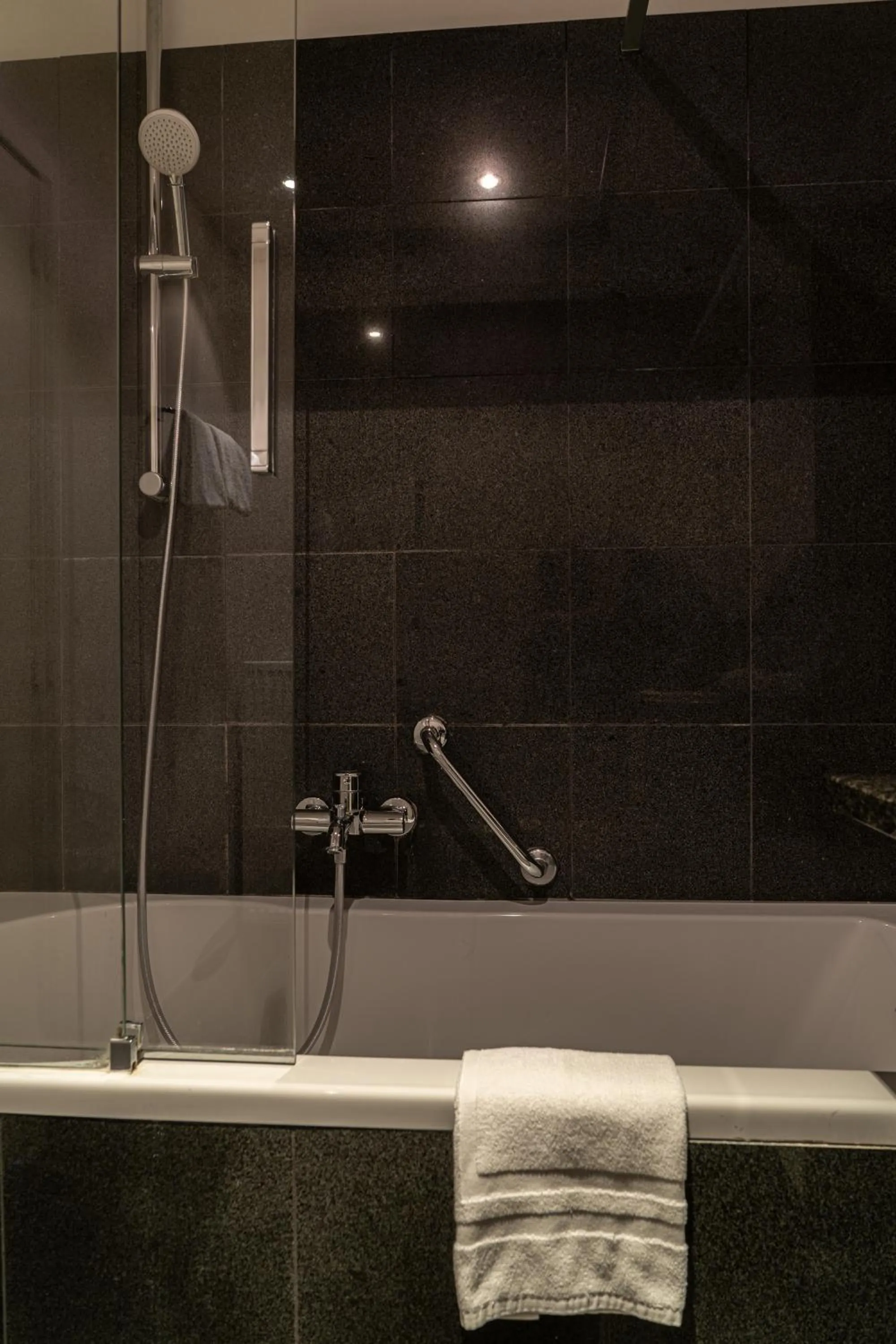 Bathroom in Diamant Suites Brussels EU