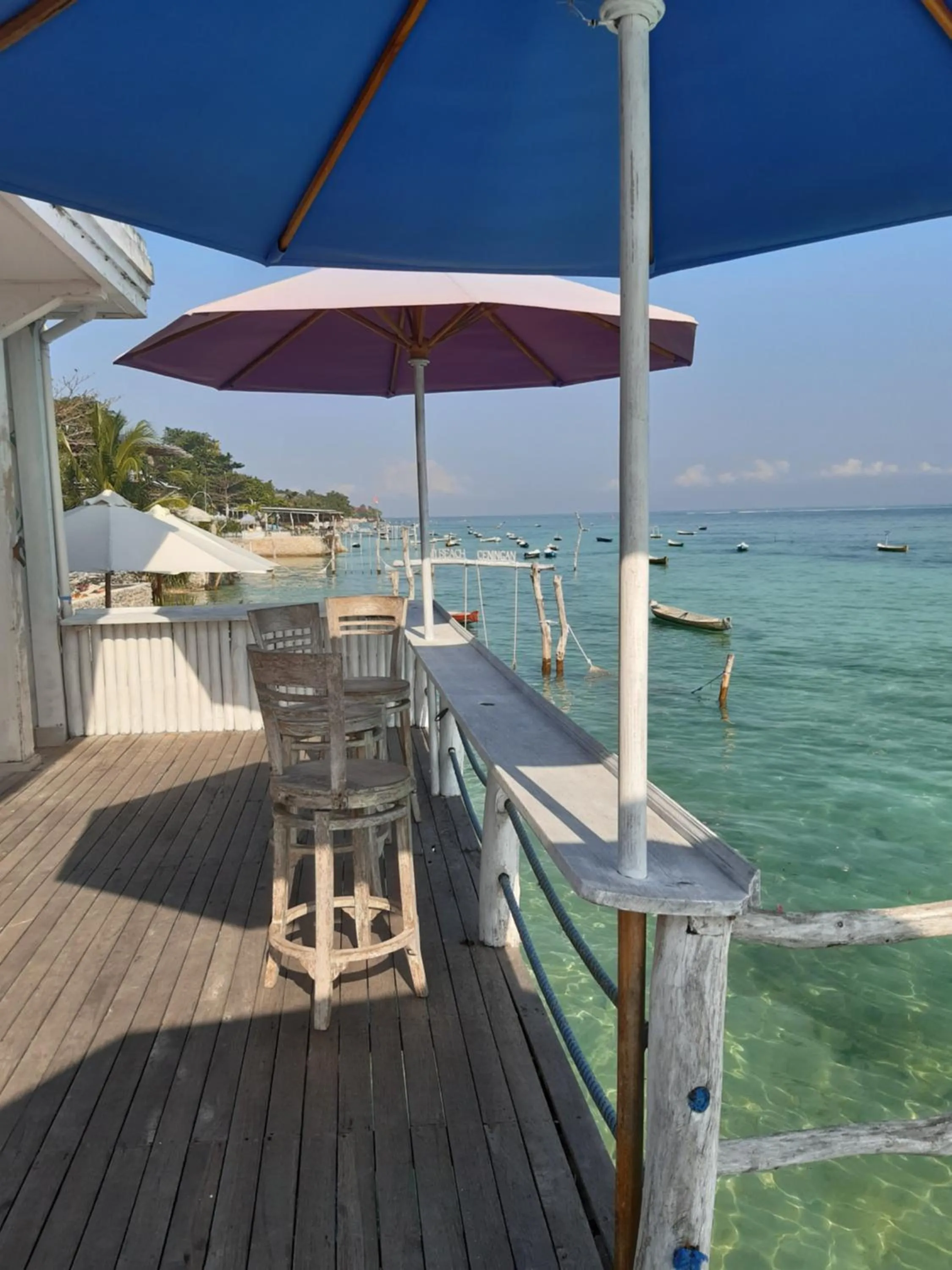 Restaurant/places to eat in Rumah Marta Ceningan Island