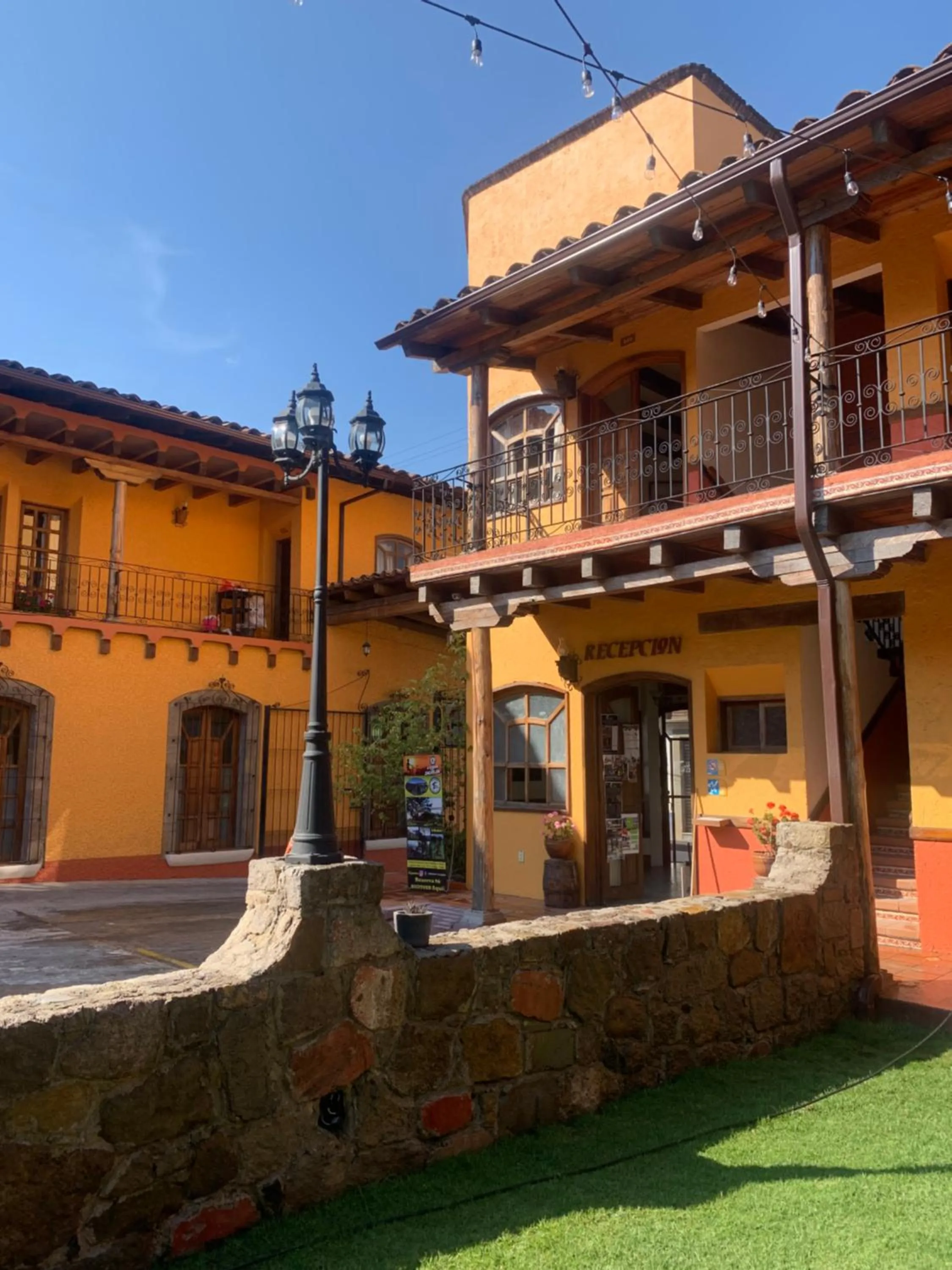 Property building in Hotel Posada Don Ramon