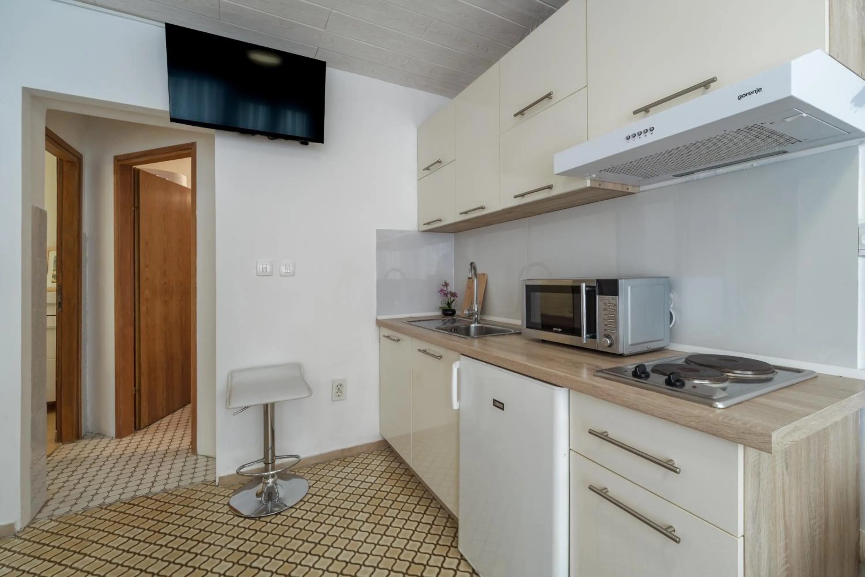 Kitchen or kitchenette in Apartments Buturajac