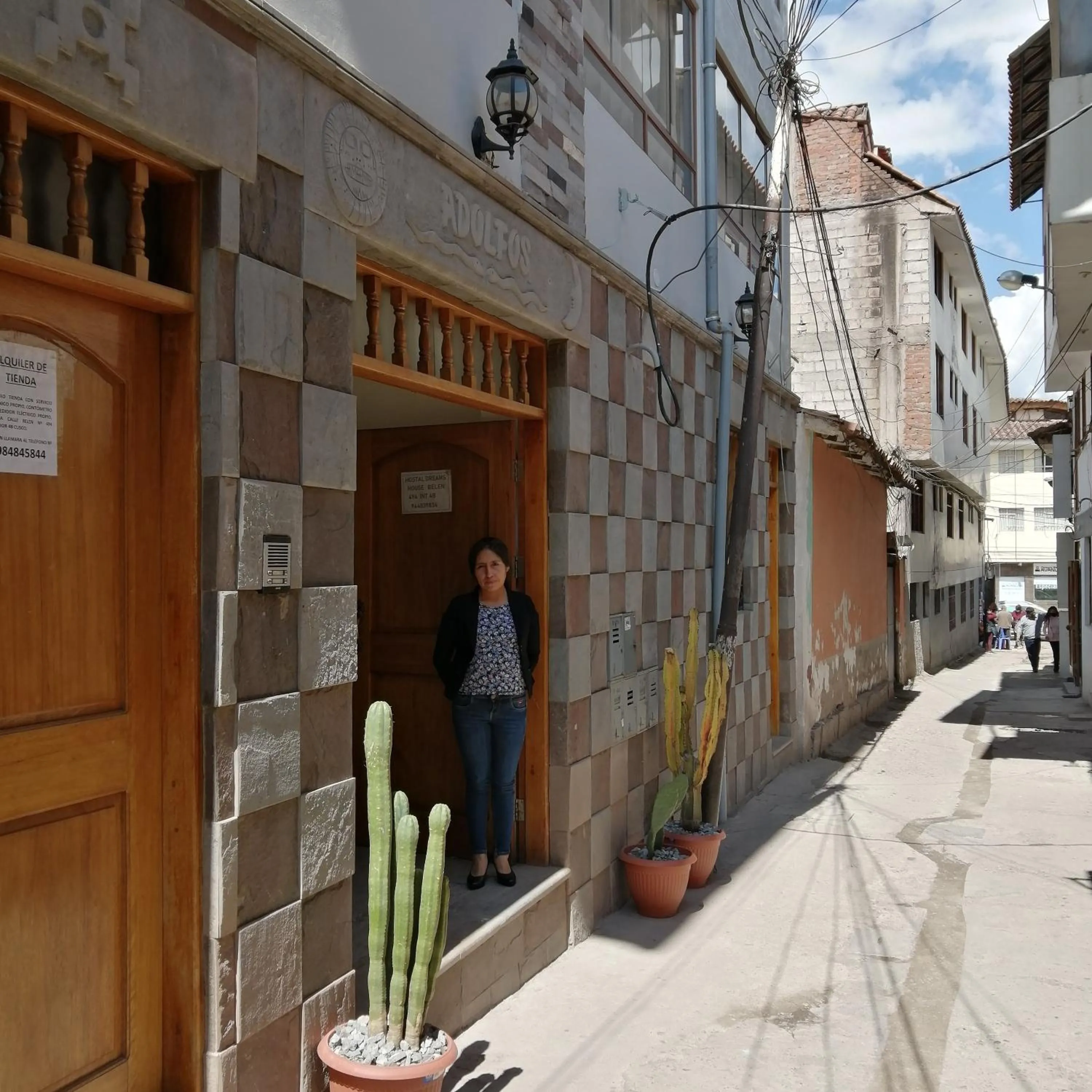 Facade/entrance in Dreams House Cusco