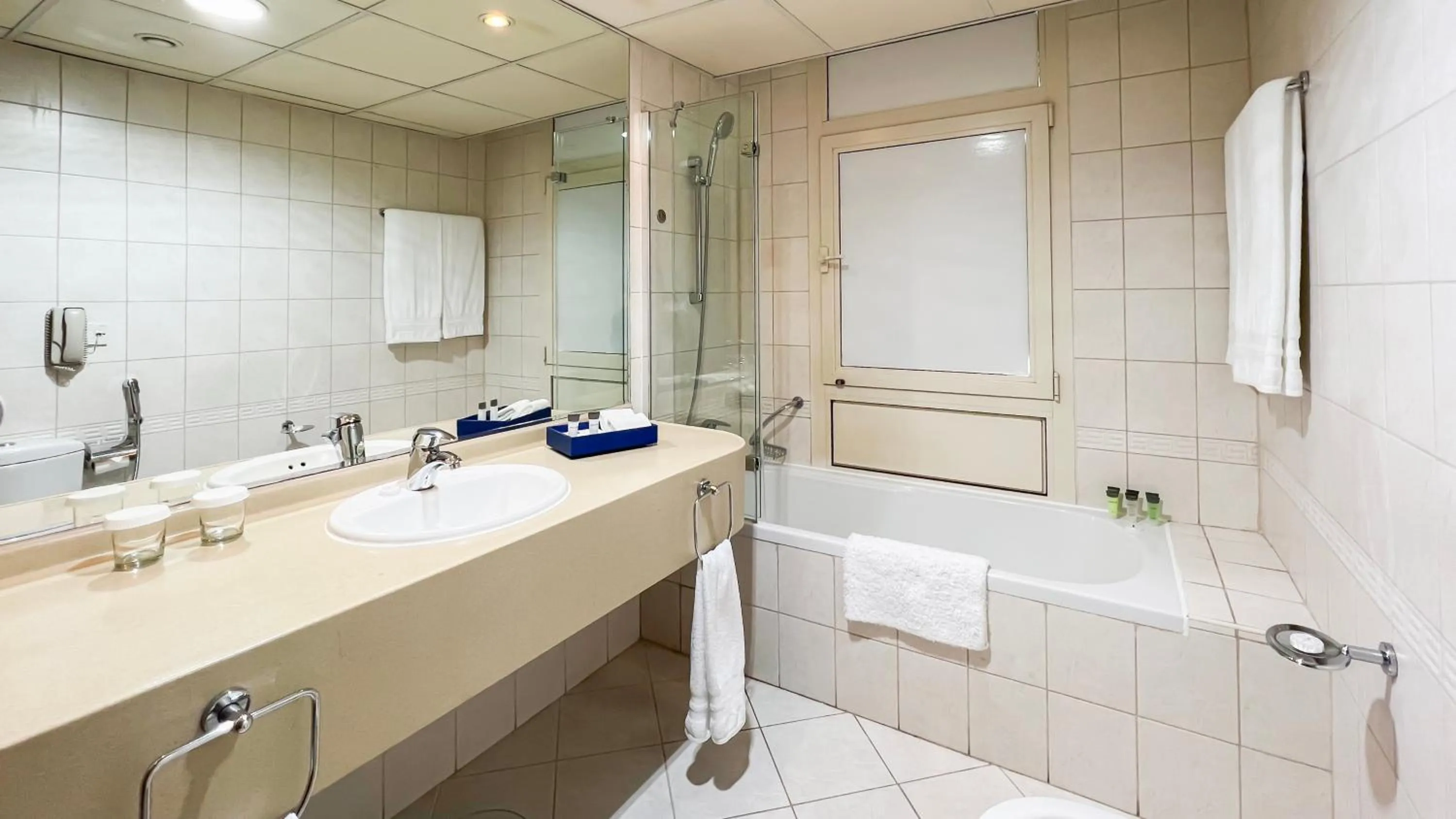 Bathroom in Roda Al Murooj Residences