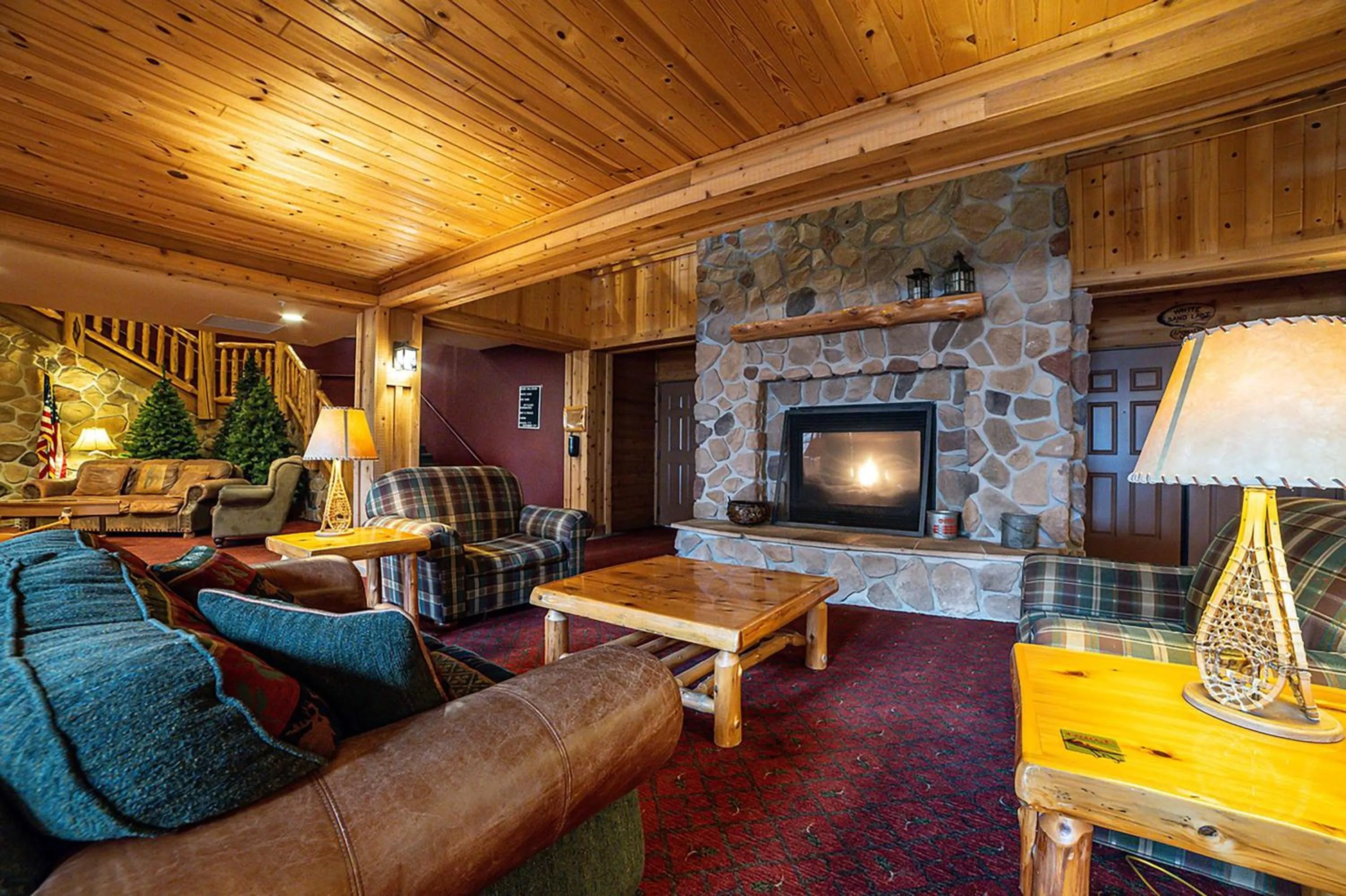 Lobby or reception in The Lodge at Brainerd Lakes, Trademark Collection by Wyndham