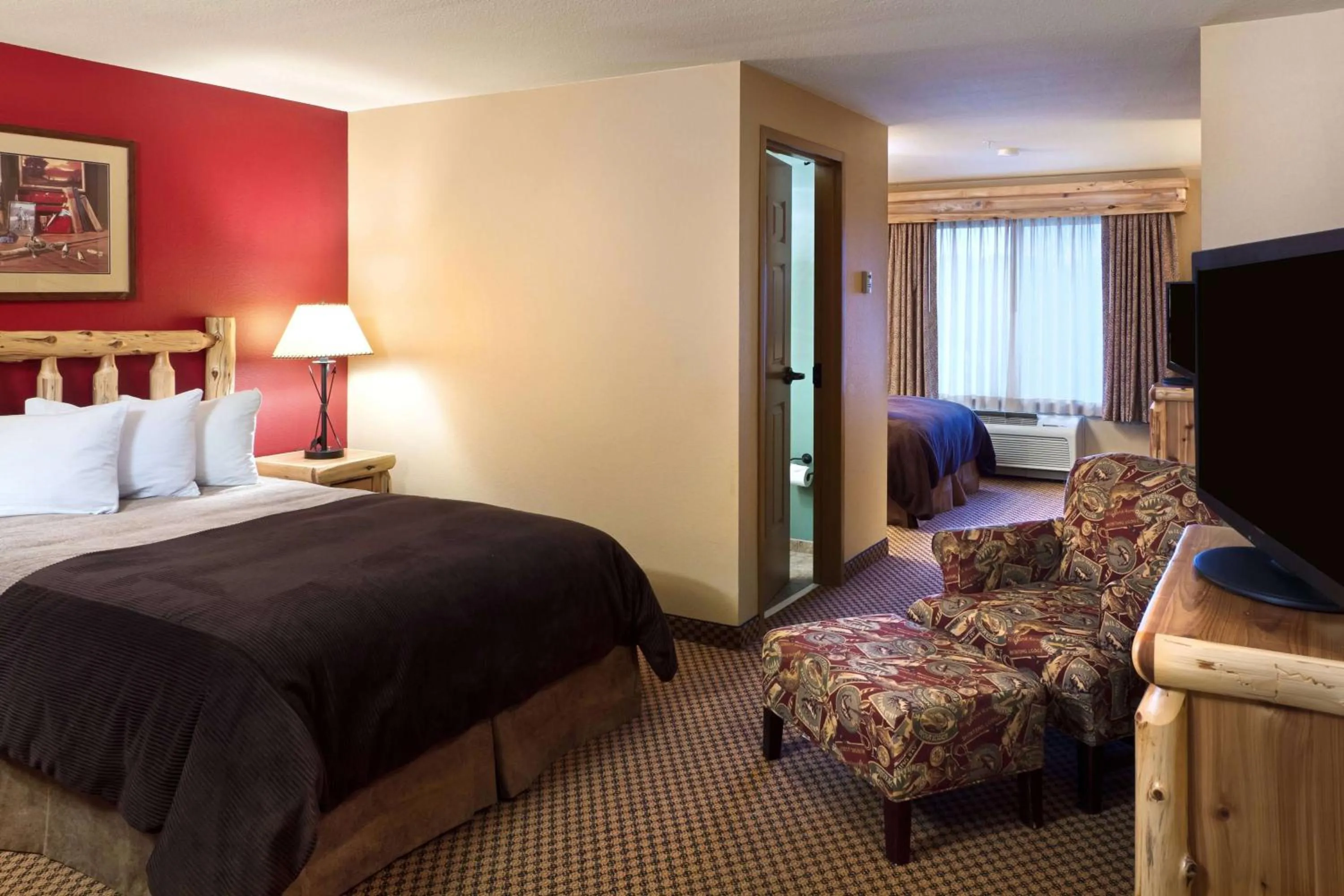 Photo of the whole room, Bed in The Lodge at Brainerd Lakes, Trademark Collection by Wyndham