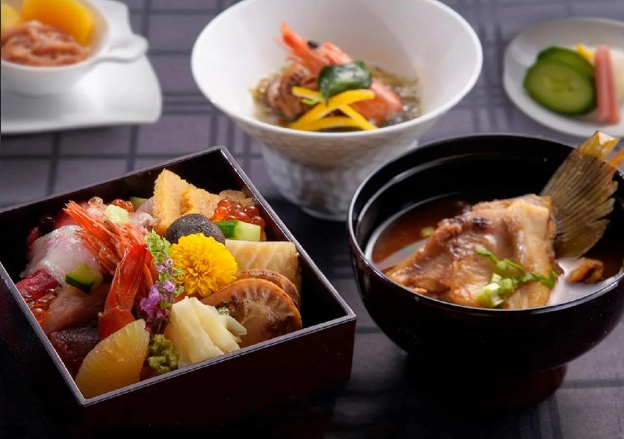 Food and drinks in Hotel JAL City Tokyo Toyosu