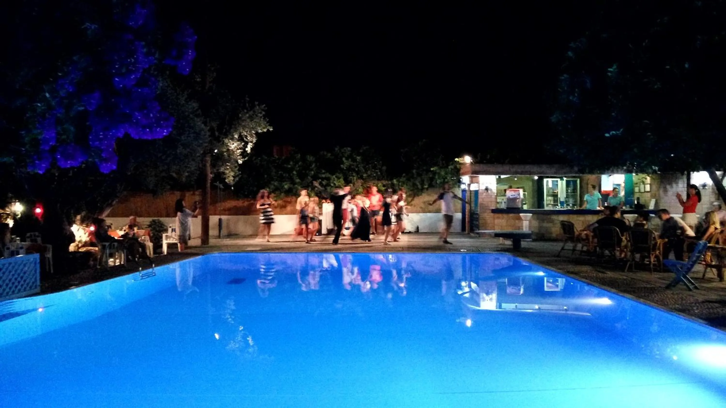 Lounge or bar in Oasis Hotel Bungalows Rhodes- All Inclusive