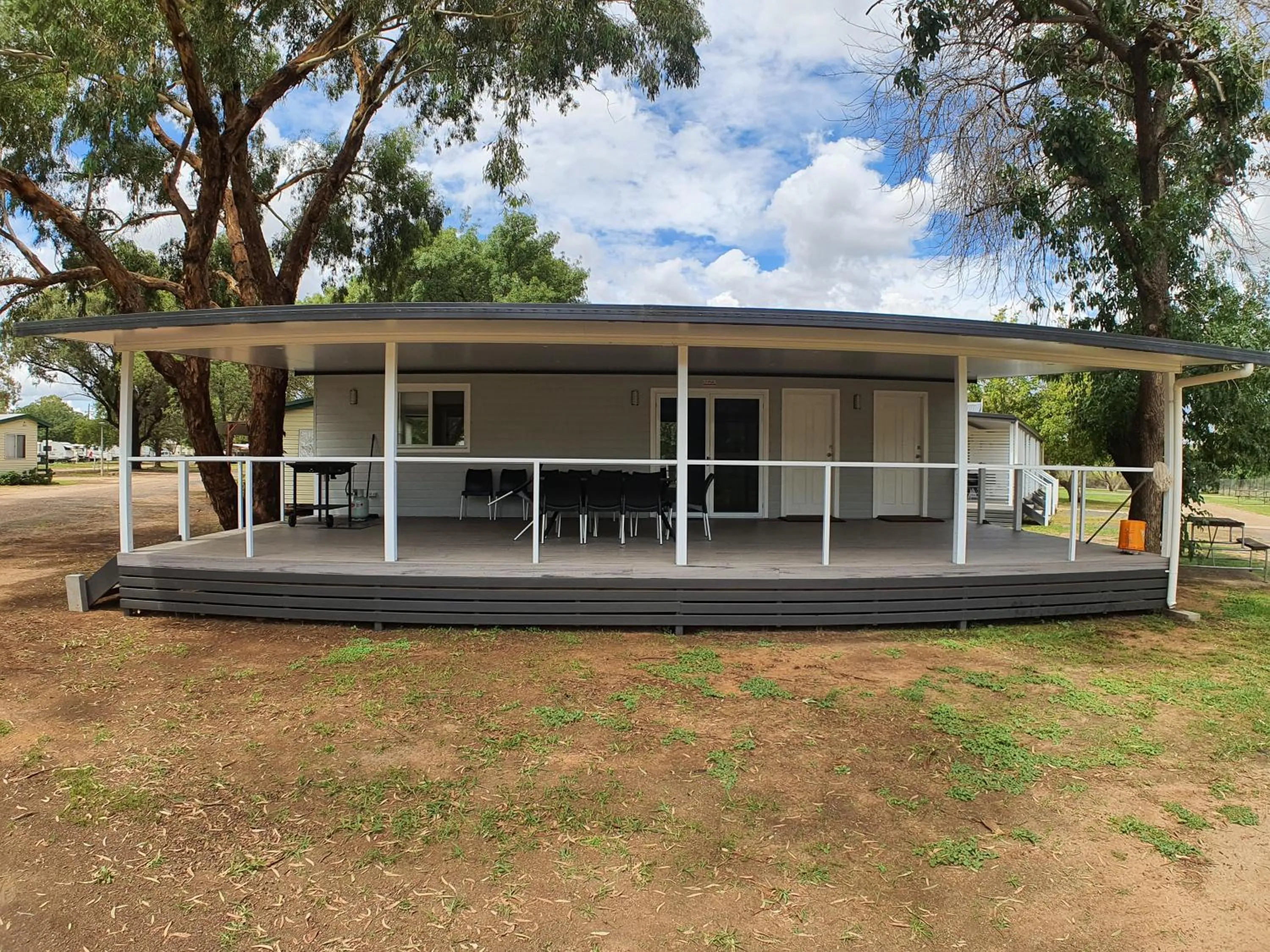 Property building in Gulgong Tourist Park
