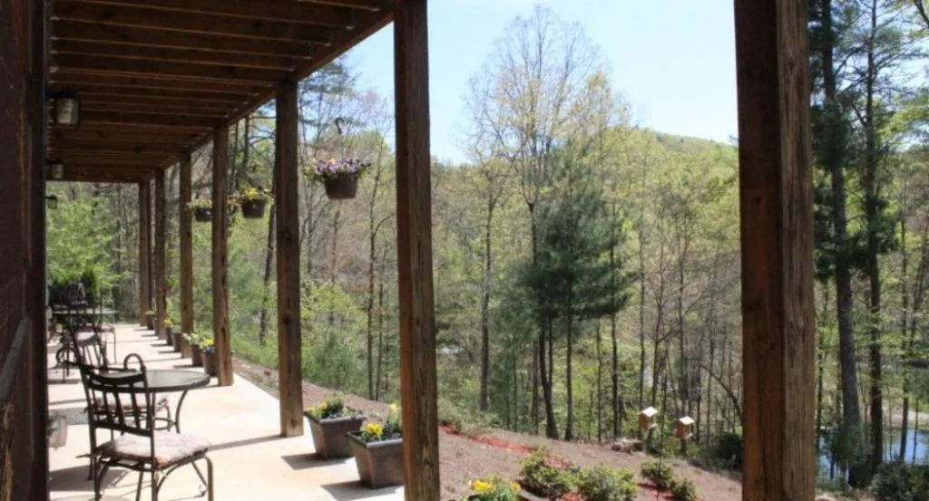 Property building in Long Mountain Lodge Bed & Breakfast