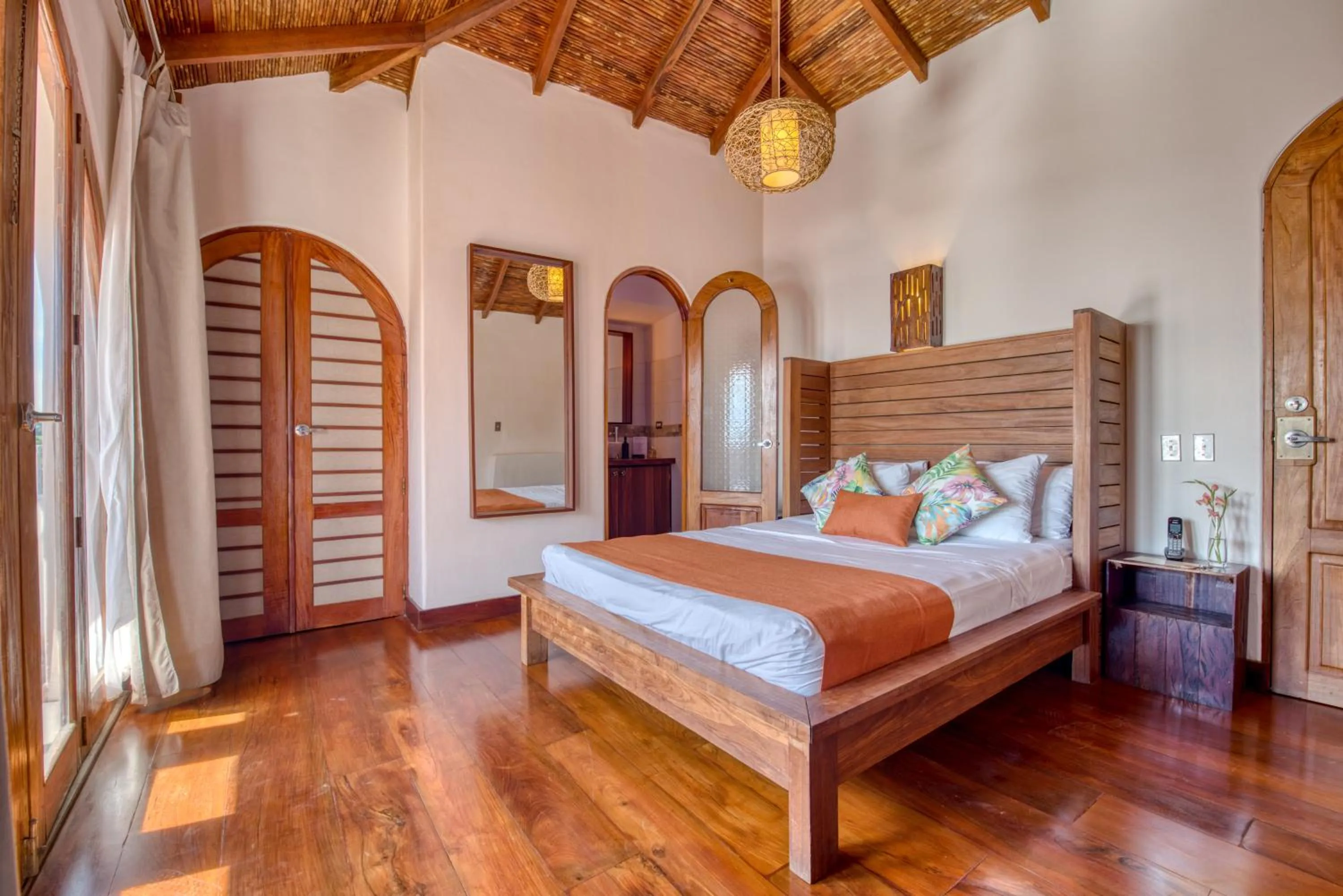 Bed in Hotel Alcazar