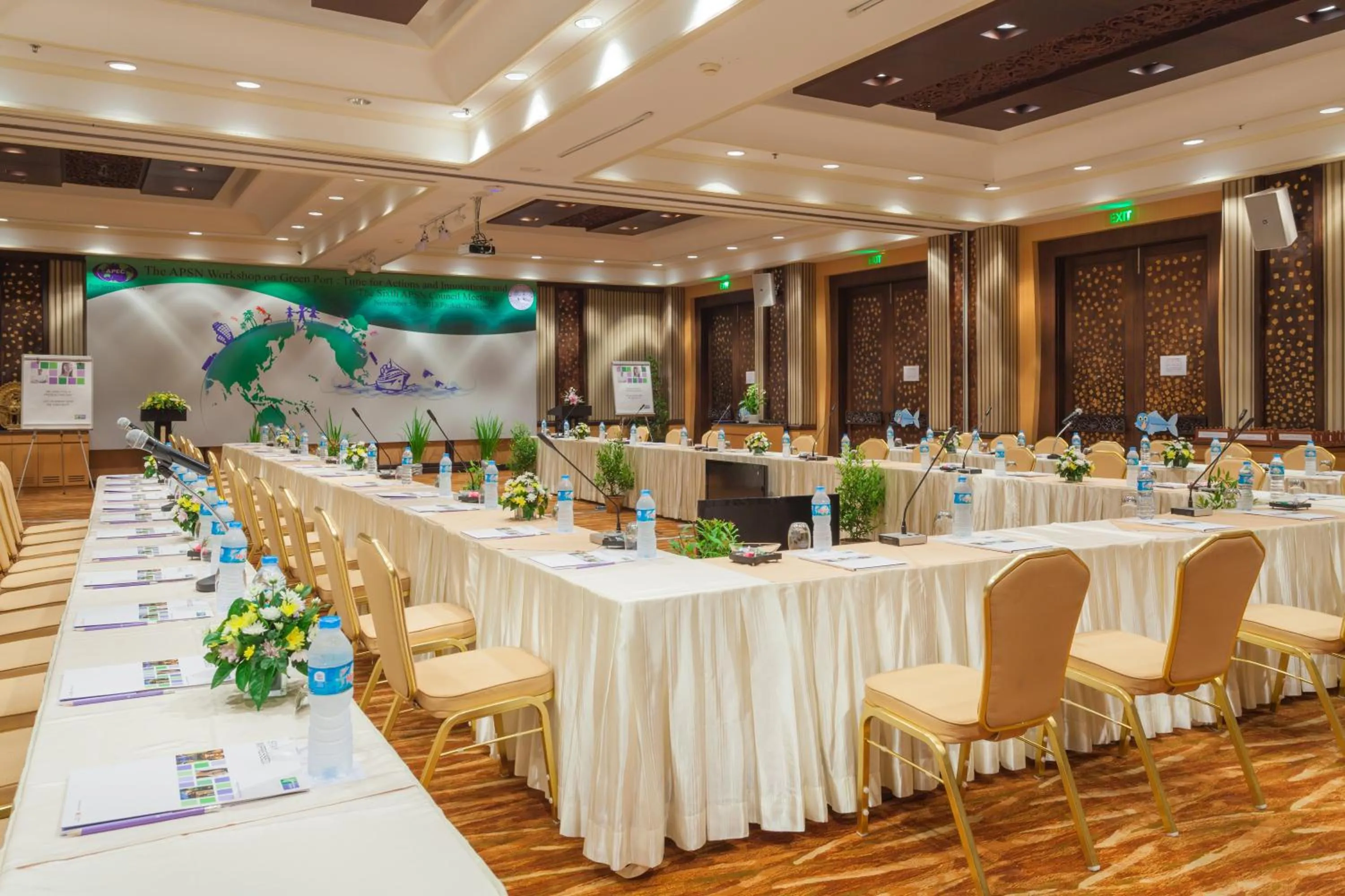 Meeting/conference room in Holiday Inn Resort Phuket by IHG