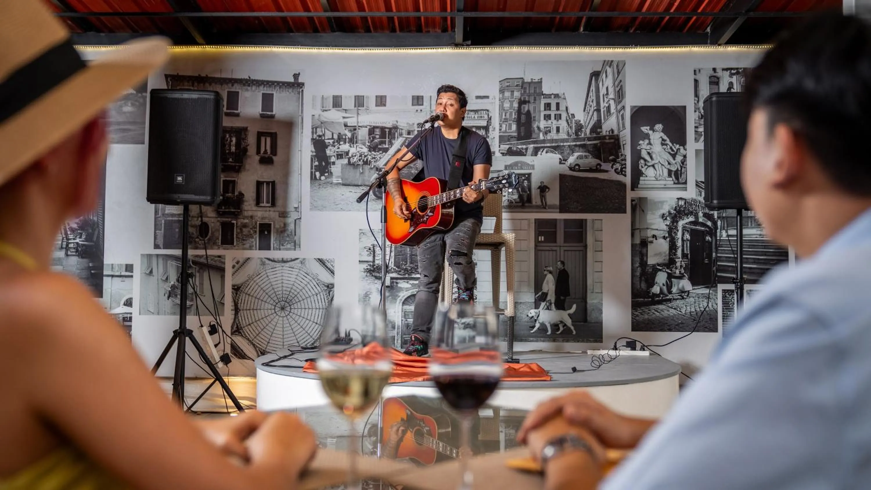 Restaurant/places to eat in Holiday Inn Resort Phuket by IHG