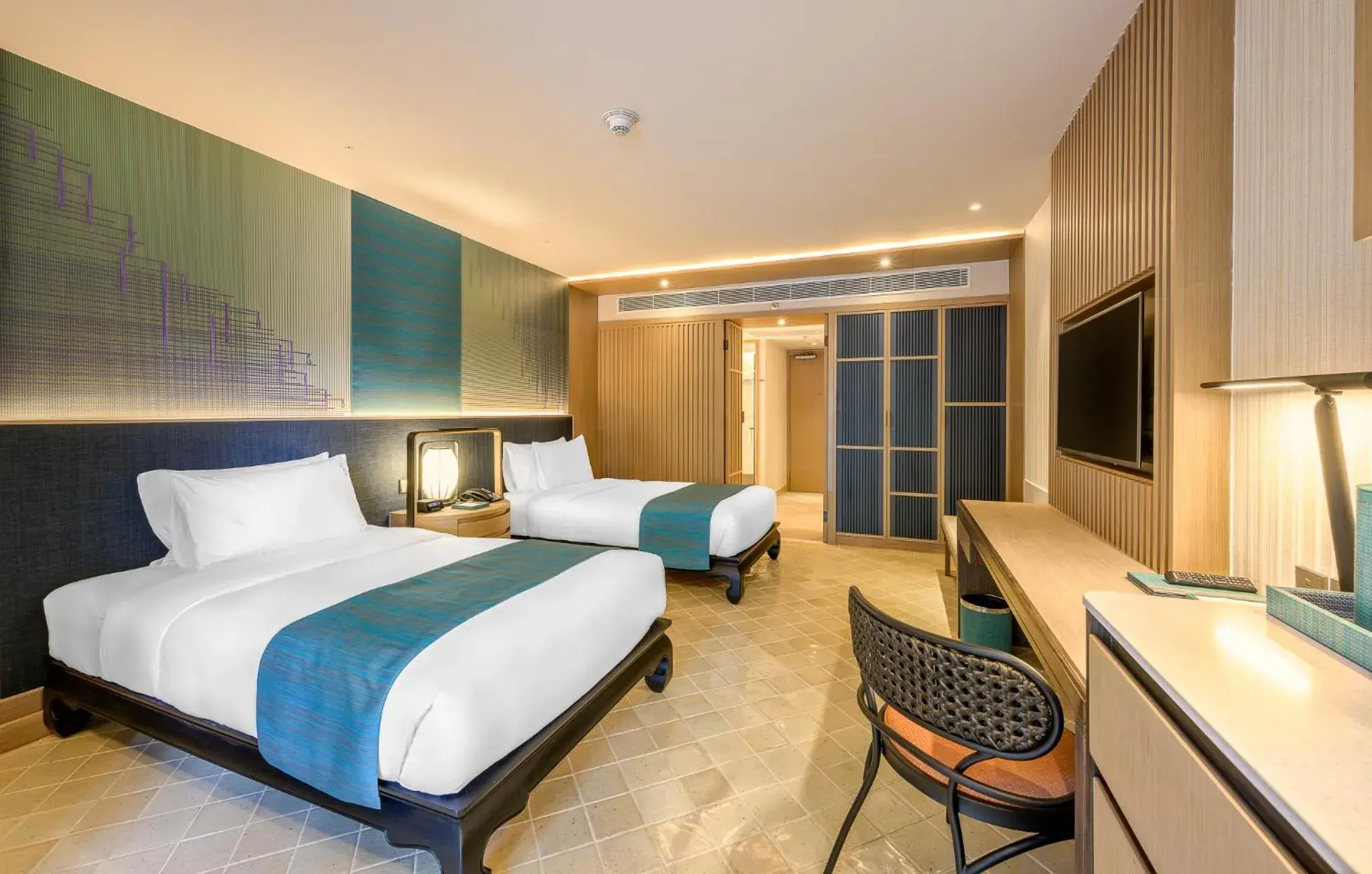 Premium Twin Room with Balcony and Pool View in Holiday Inn Resort Phuket by IHG Premium Twin Room with Balcony and Pool View in Holiday Inn Resort Phuket by IHG