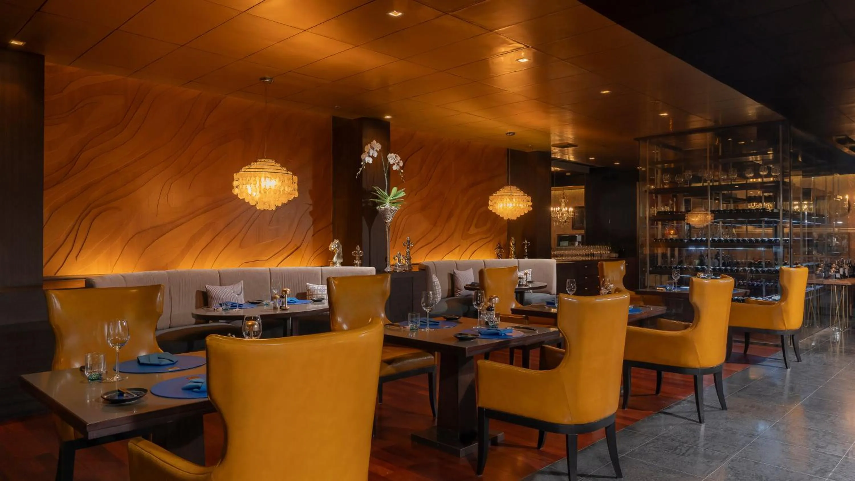 Restaurant/places to eat in Holiday Inn Resort Phuket by IHG